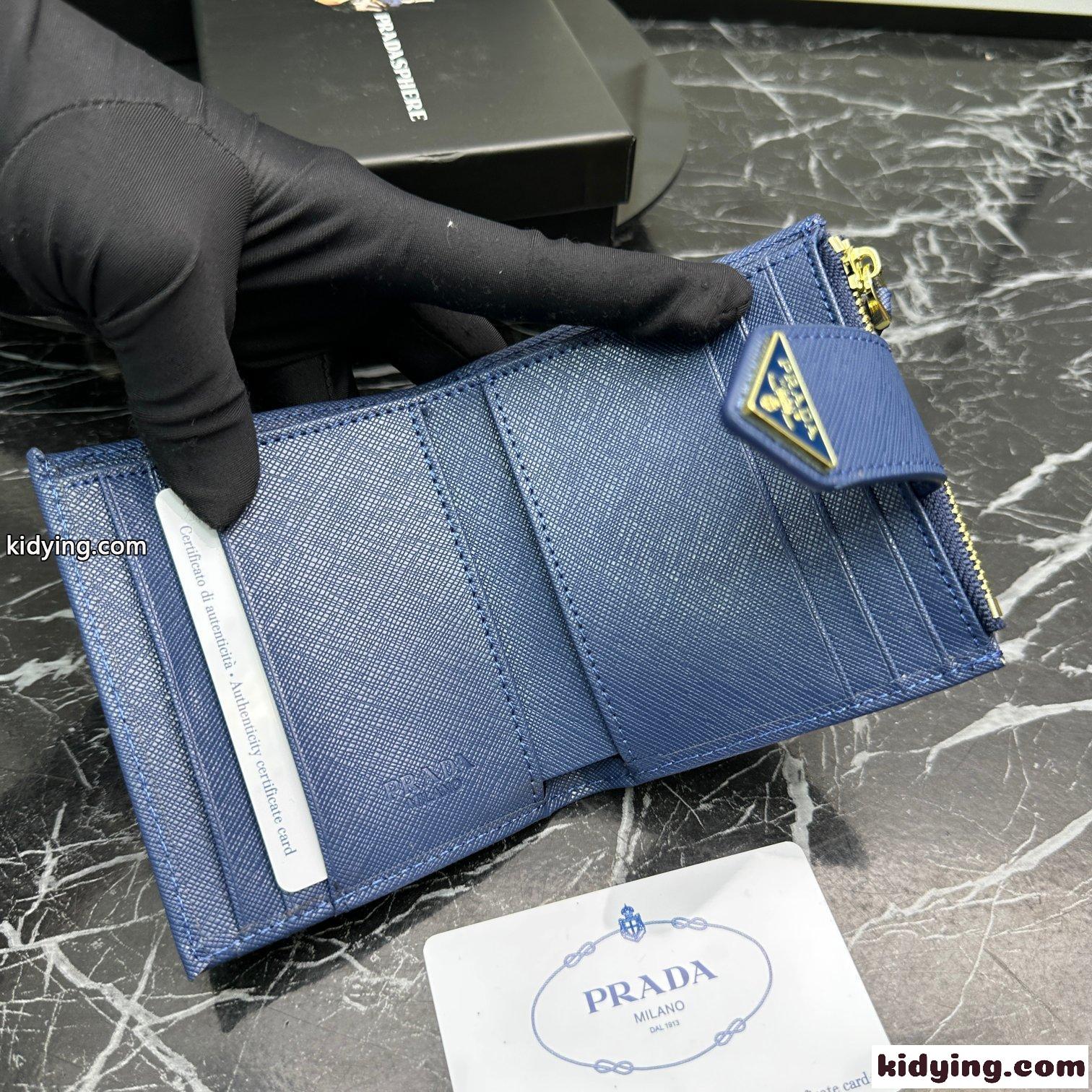 人気 小銭入れ付き トライアングルロゴ 二つ折り財布 プラダ 財布 コピー ブルー-4