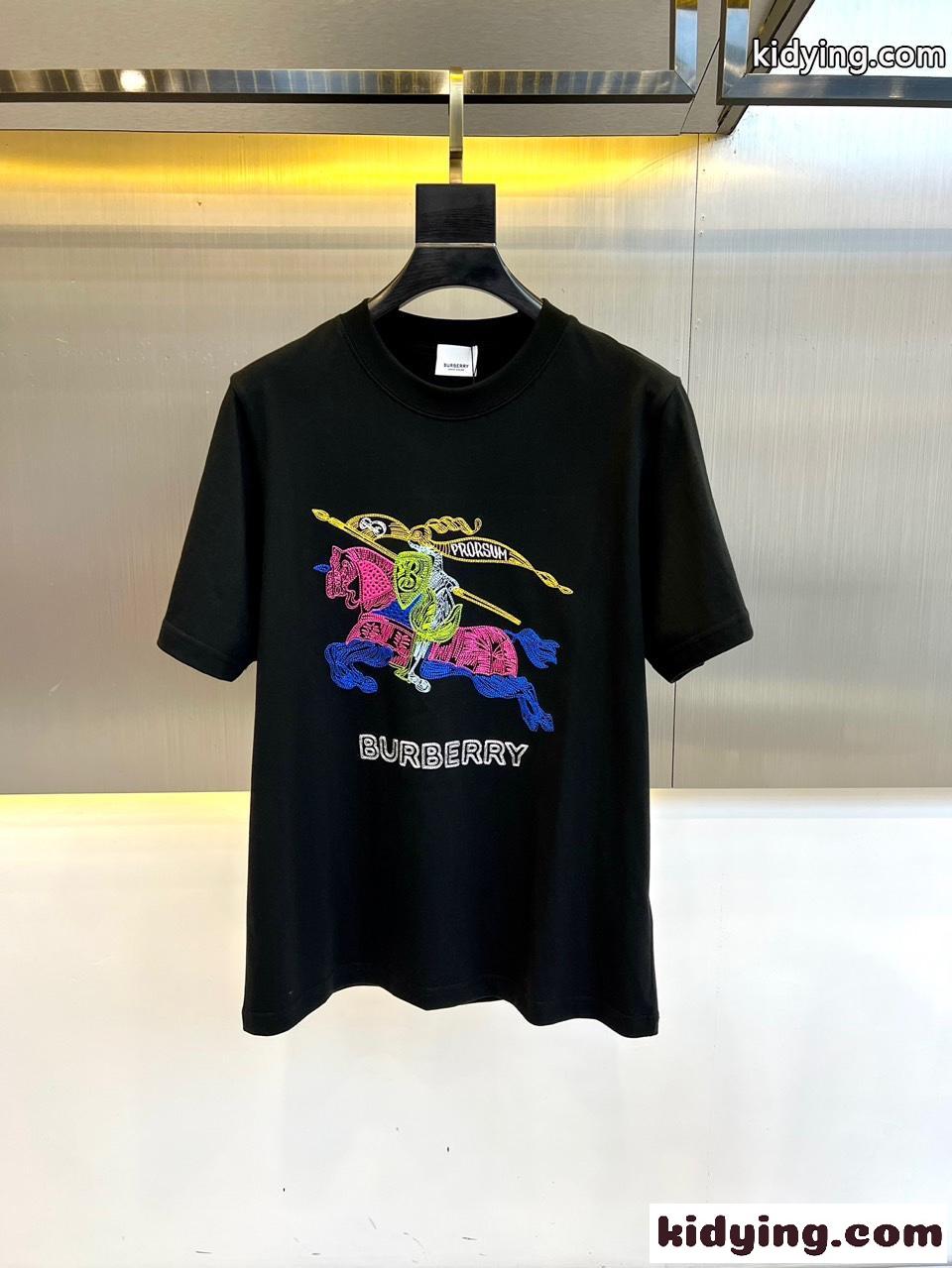 マルチカラー ロゴ刺繍 クルーネック バーバリー 半袖Tシャツ コピー ブラック-1