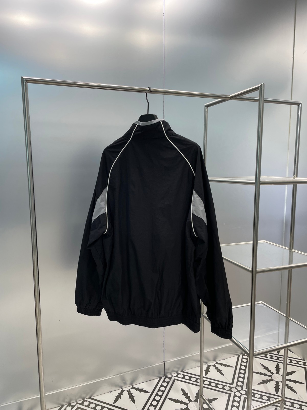 バレンシアガ 3B SPORTS ICON ミディアムフィット TRACKSUIT ジャケット コピー ブラック-1
