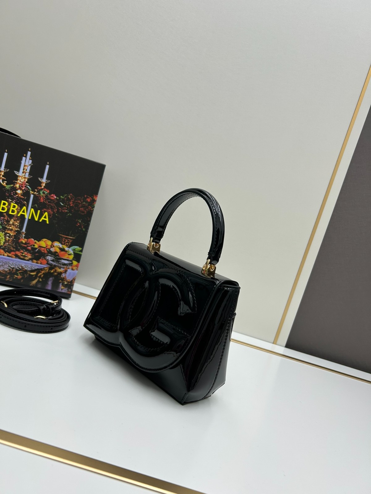 パテントレザー DGロゴ ショルダーバッグ ドルチェ&ガッバーナ バッグ スーパーコピー ブラック-4