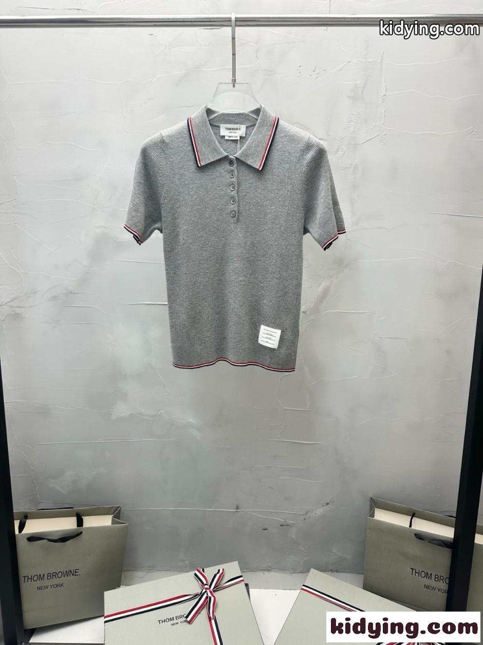 上品 洗練された 半袖 ポロニット トムブラウン ニット 偽物 グレー-0
