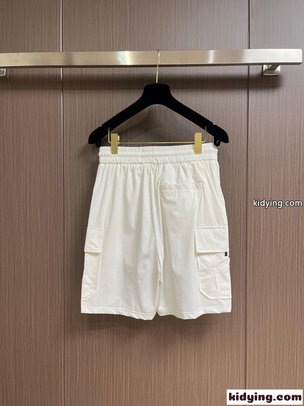 カジュアル 合わせやすい モンクレール パンツ コピー メンズ ショートパンツ-0