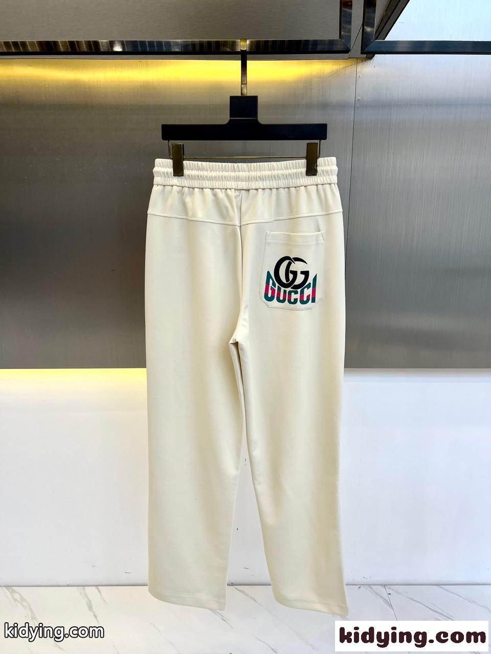 シンプル カジュアルパンツ 合わせやすい グッチ パンツ 偽物 ベージュ-0