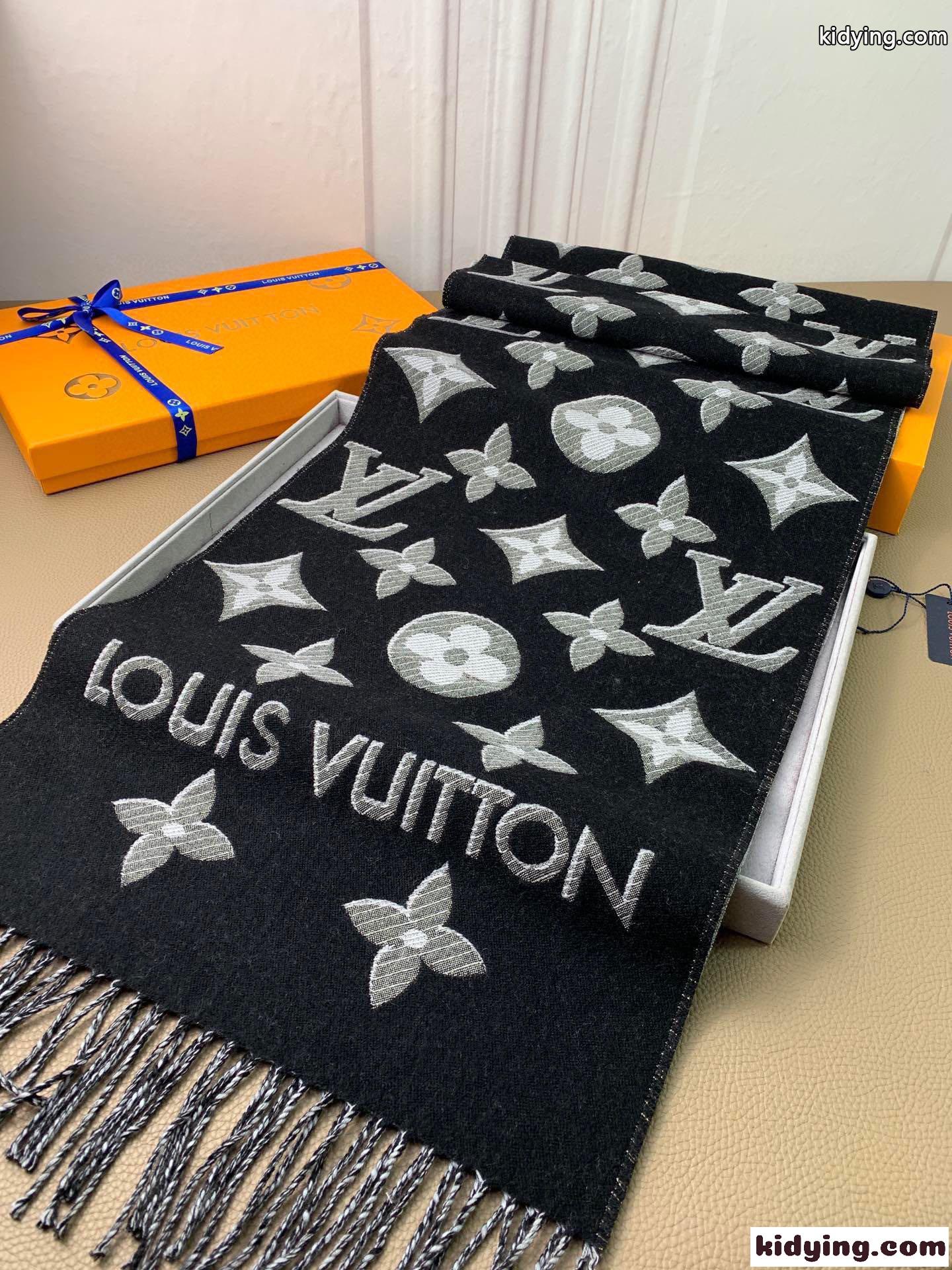 LV エセンシャル シャイン マフラー ルイヴィトン スカーフ コピー-2