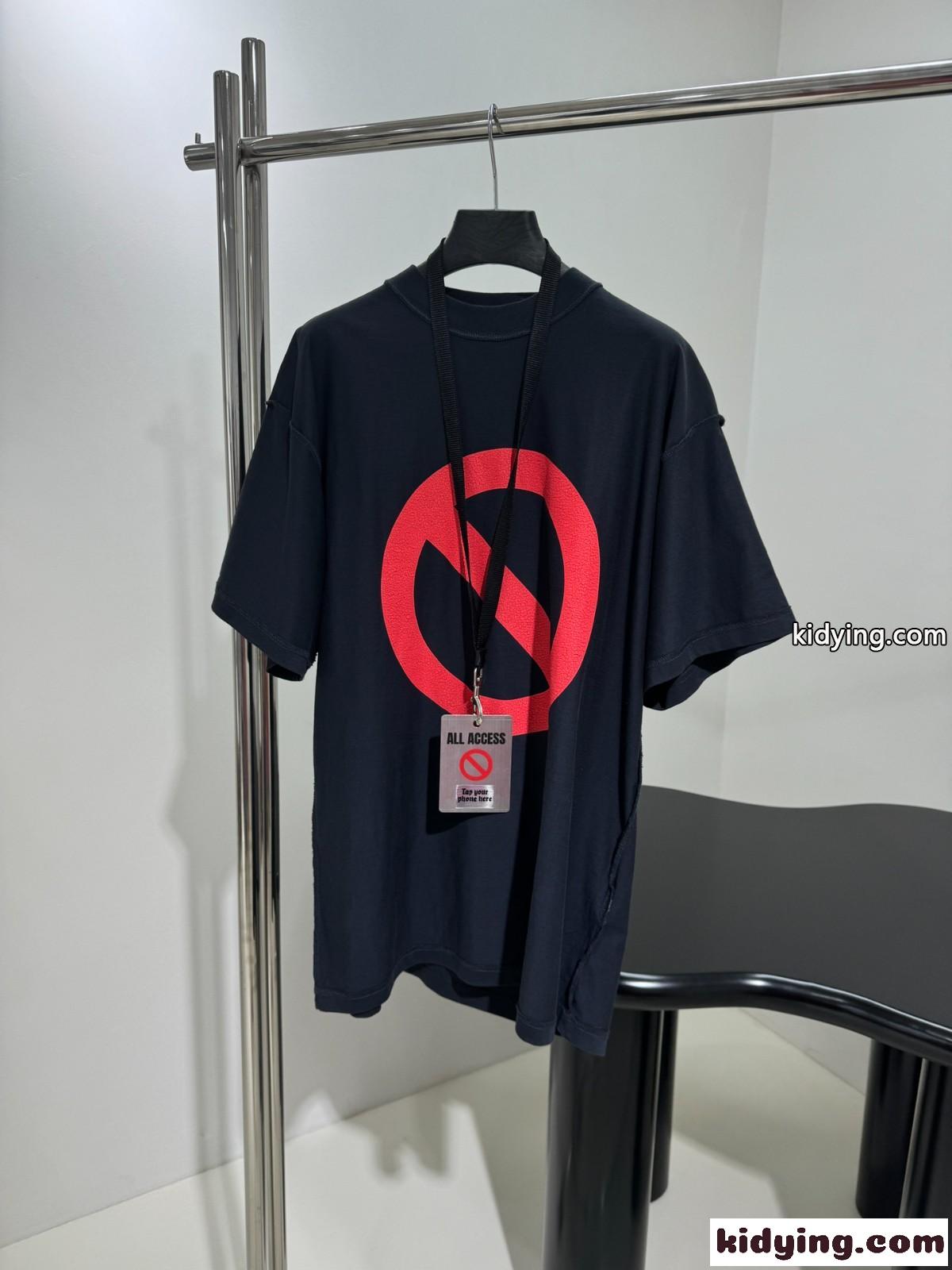ユニセックス オーバーサイズ バレンシアガ Tシャツ コピー プリント 半袖Tシャツ ブラック-0