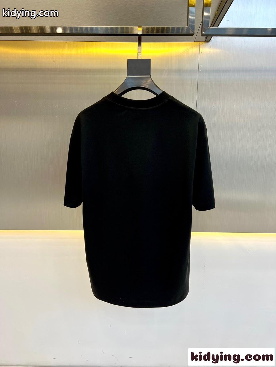 グッチ Tシャツ コピー 定番 合わせやすい ロゴ 半袖tシャツ ブラック-3
