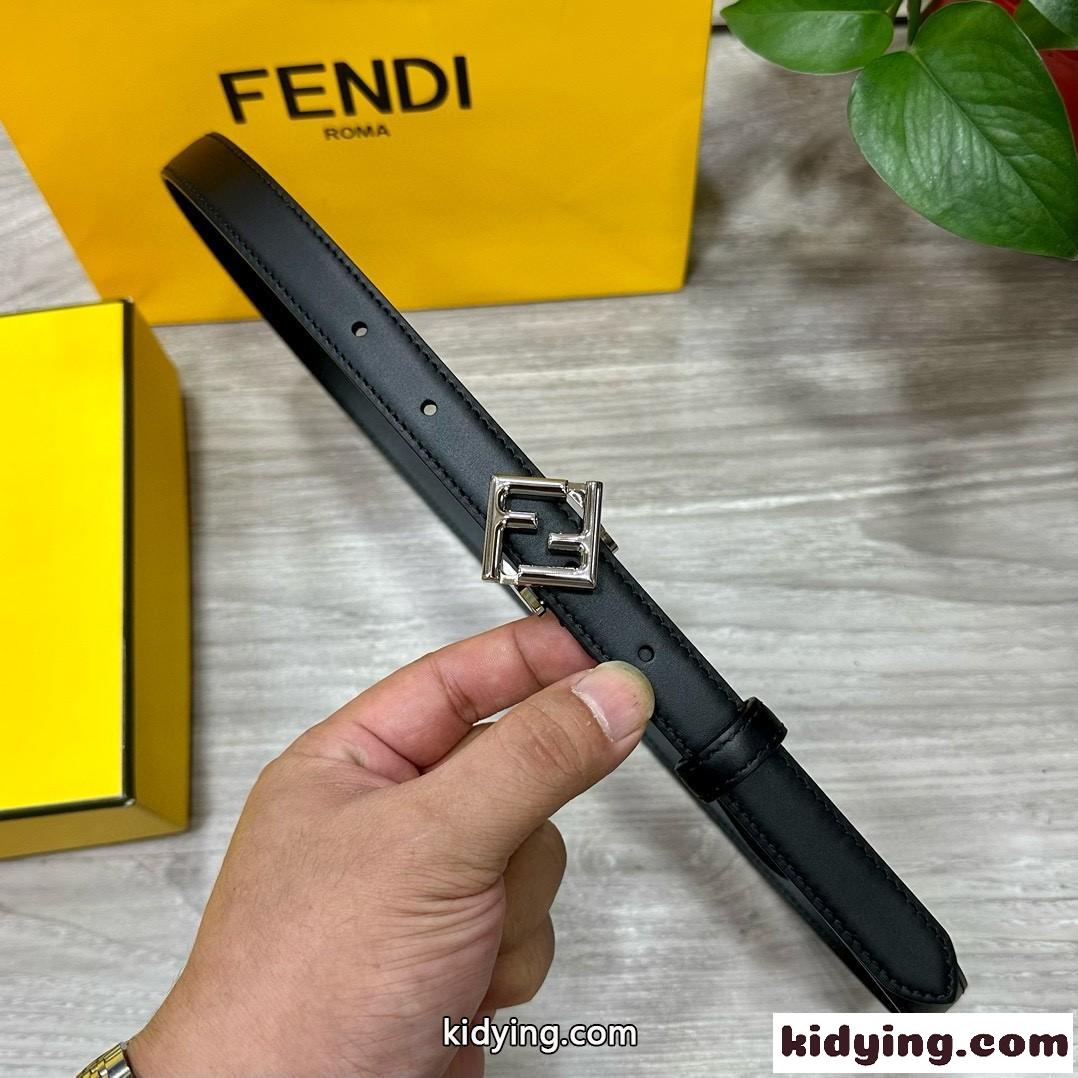 シンプル FFダイヤモンド ベルト フェンディ ベルト 偽物 細ベルト ブラック-3