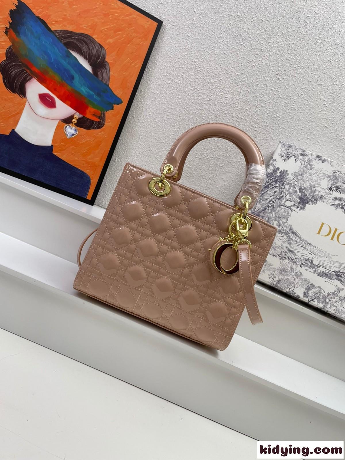 LADY DIOR パテントレザー ミディアムバッグ クリスチャン・ディオール バッグ コピー ハンドバッグ-1