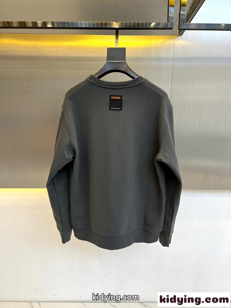 定番 合わせやすい スウェットシャツ エルメネジルド・ゼニア Tシャツ コピー グレー-4