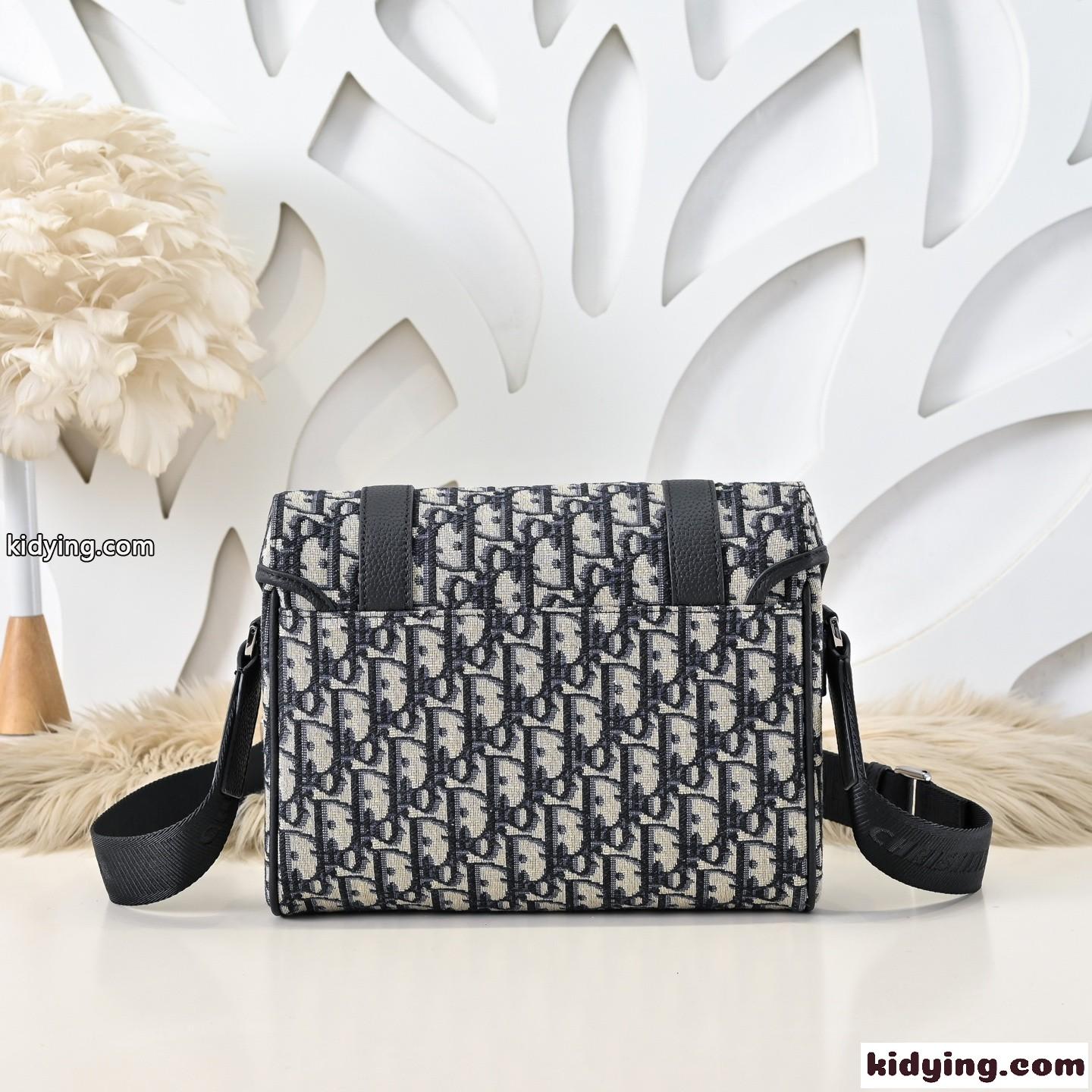 Dior Hit the Road フラップ付き メッセンジャーバッグ スーパーコピー ジャガード ベージュ-1