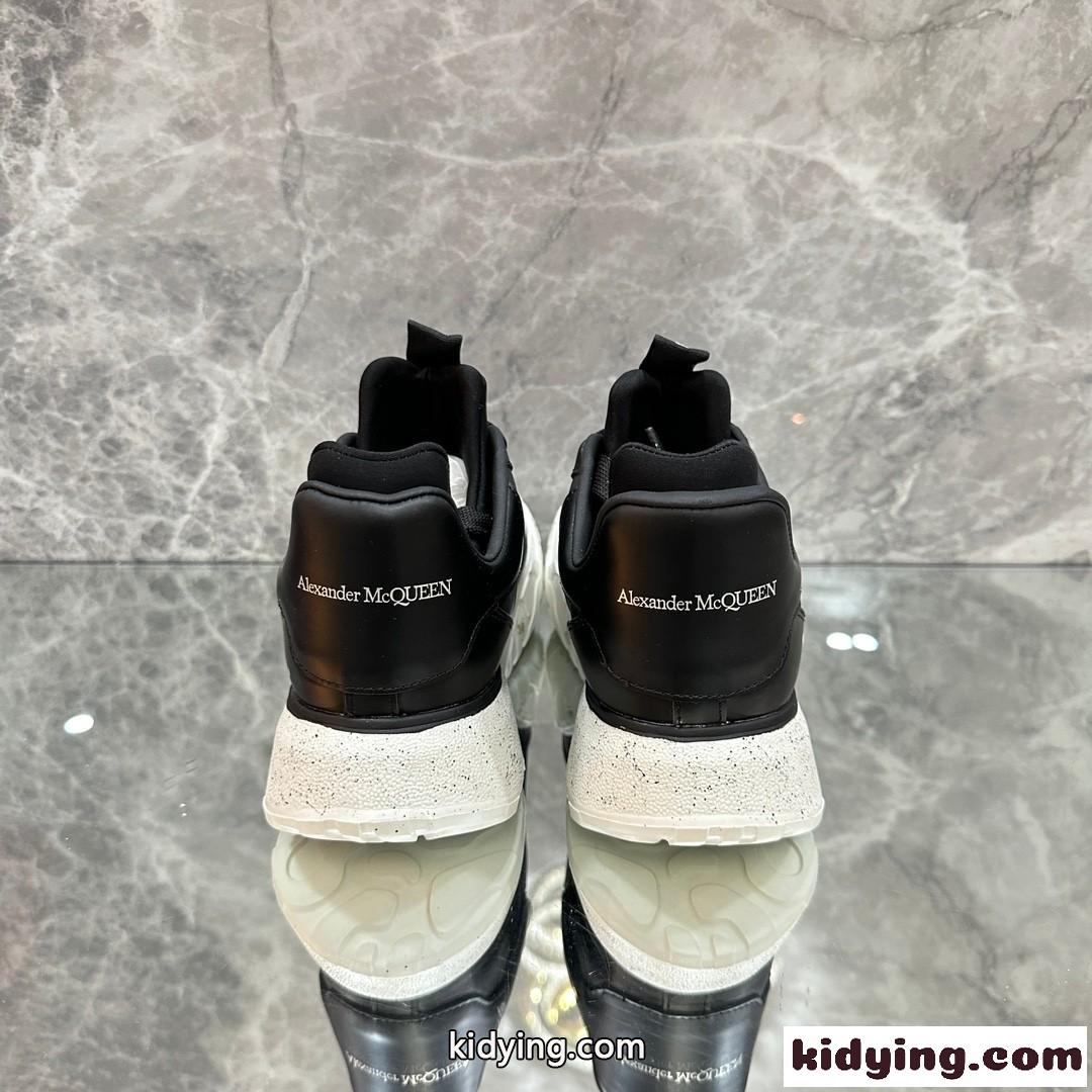 Alexander McQueen コート テック トレーナー スニーカー コピー カジュアル おしゃれ-3