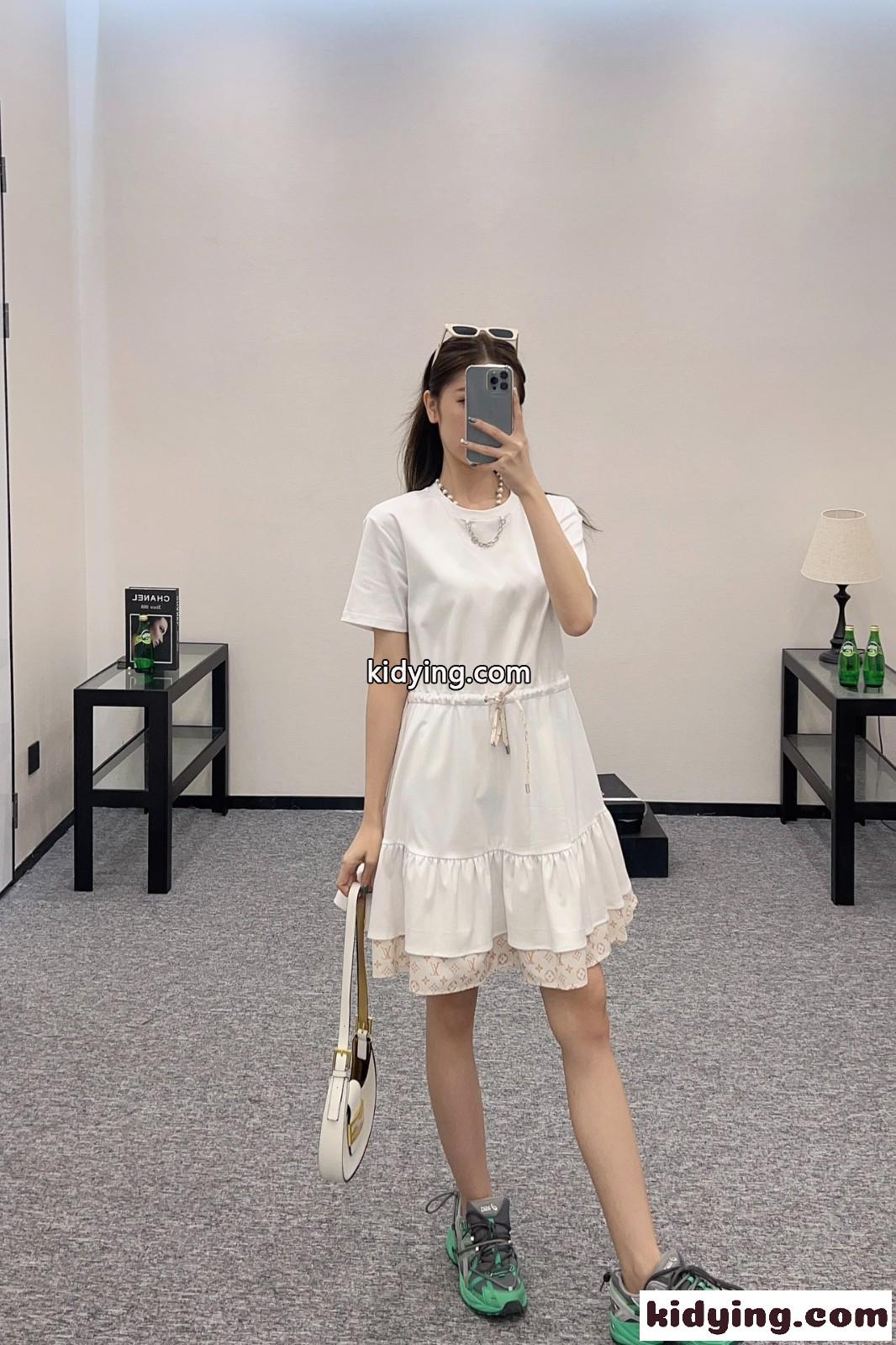 可愛い モノグラムフラウンスTシャツドレス ルイヴィトン ワンピース コピー-3