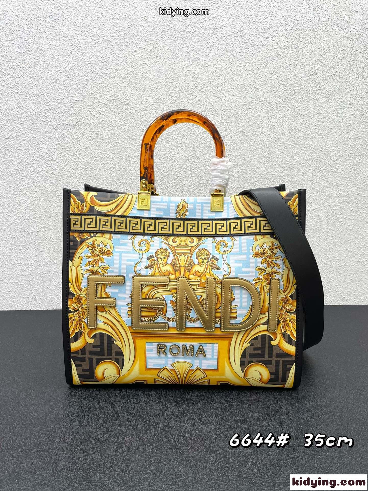FENDI × VERSACE フェンディ バッグ 人気 コピー プリント 大容量 注目 おしゃれ トートバッグ-0