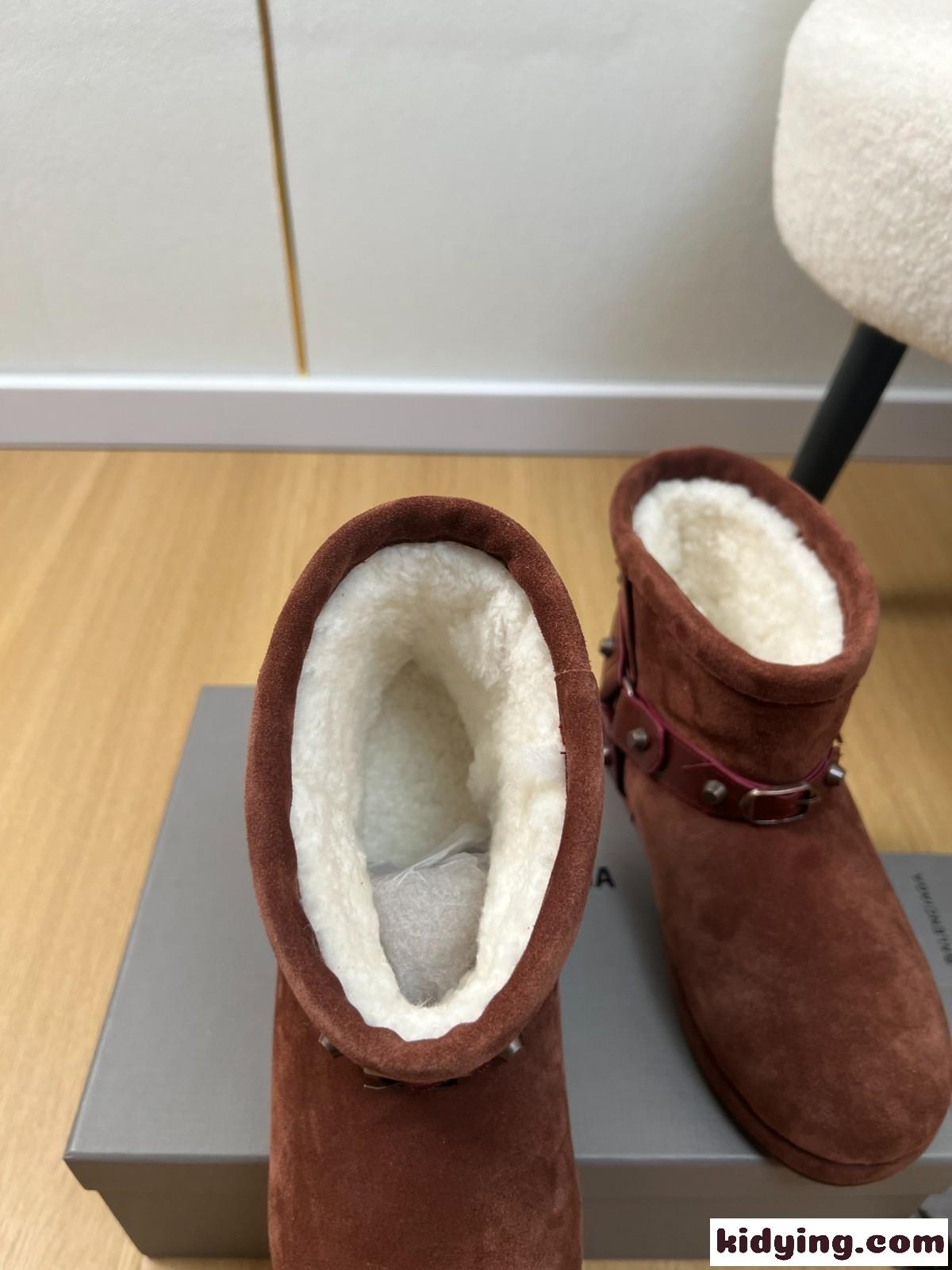 人気 スエード ALASKA SOFT ブーティ バレンシアガ ブーツ コピー アンクルブーツ-0