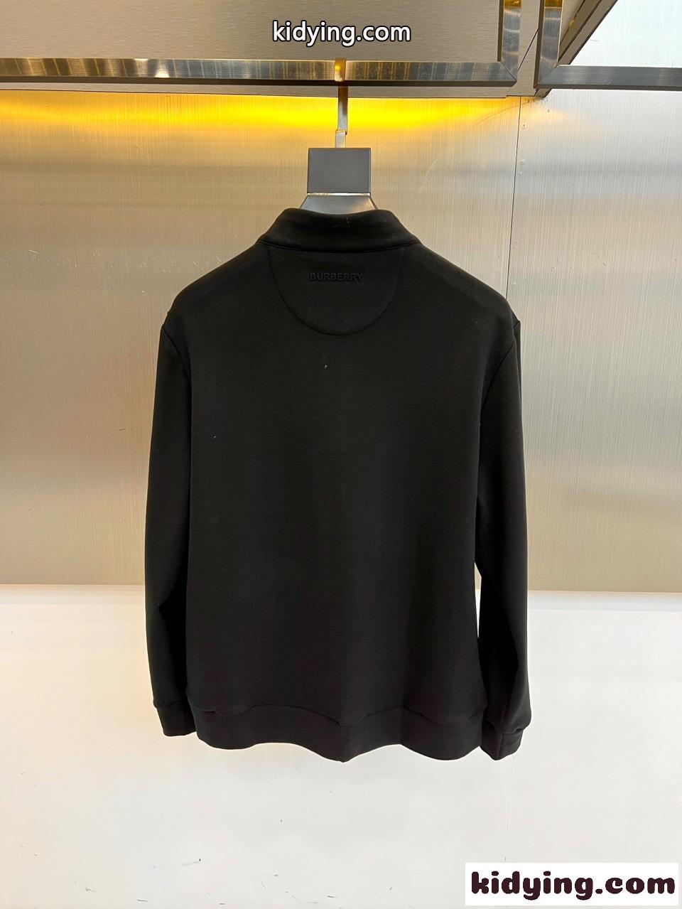 上品 カジュアル ハーフジップ 長袖Tシャツ バーバリー Tシャツ 偽物 ブラック-3