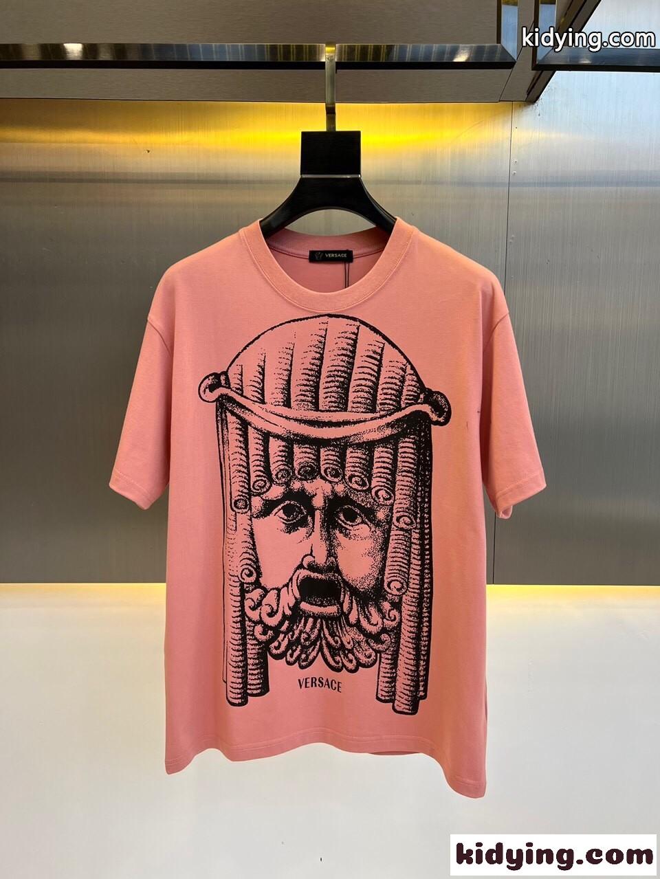 ヴェルサーチェ Tシャツ コピー 半袖 トップス 注目される ラ マスケラ Tシャツ-0