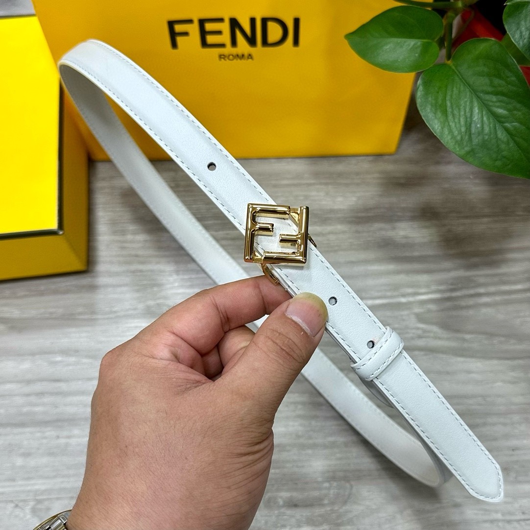 シンプル FFダイヤモンド ベルト フェンディ ベルト 偽物 細ベルト ホワイト-3