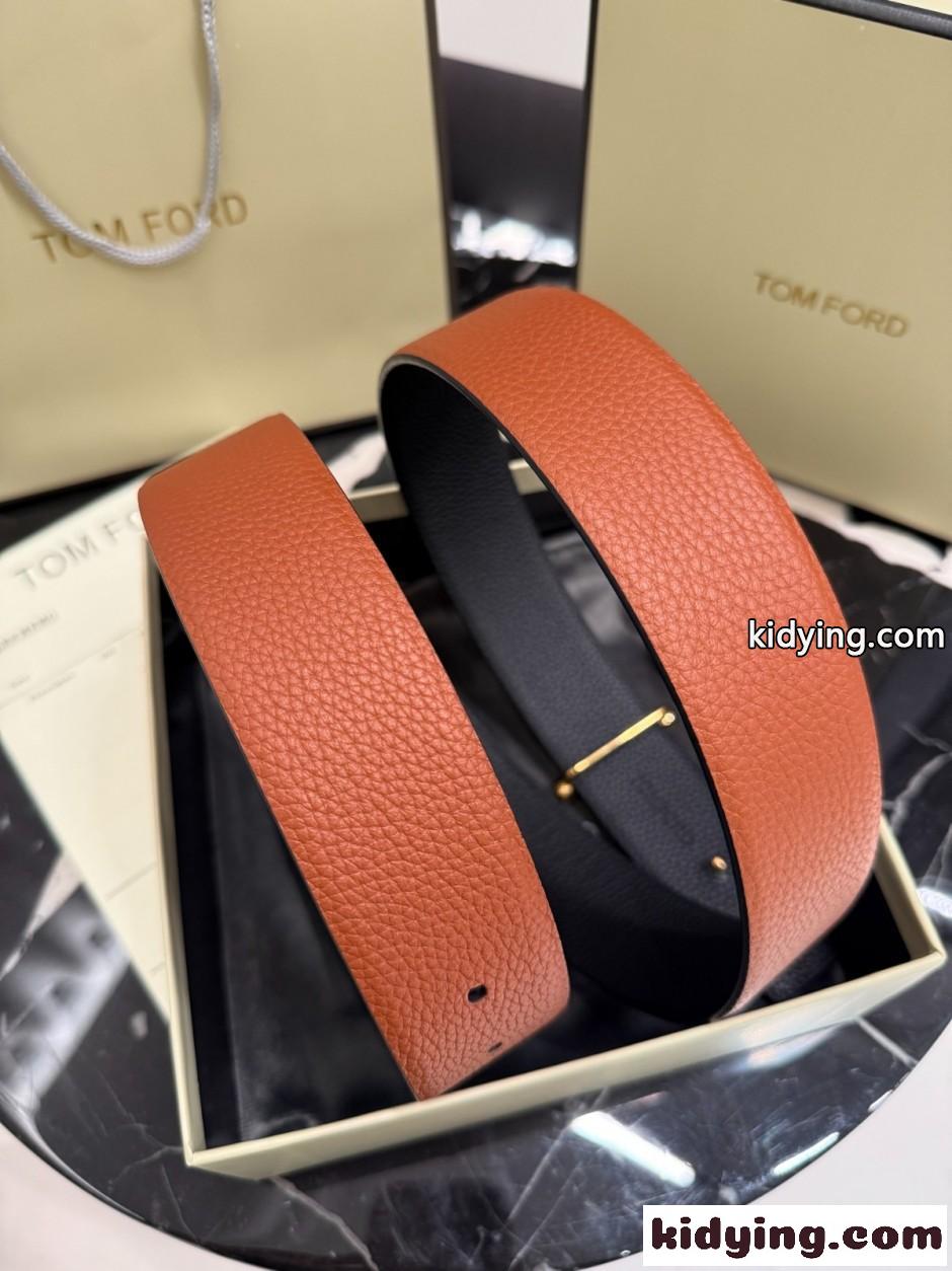 トムフォード ベルト 偽物 上品 洗練された ロゴバックル レザー リバーシブルベルト-1