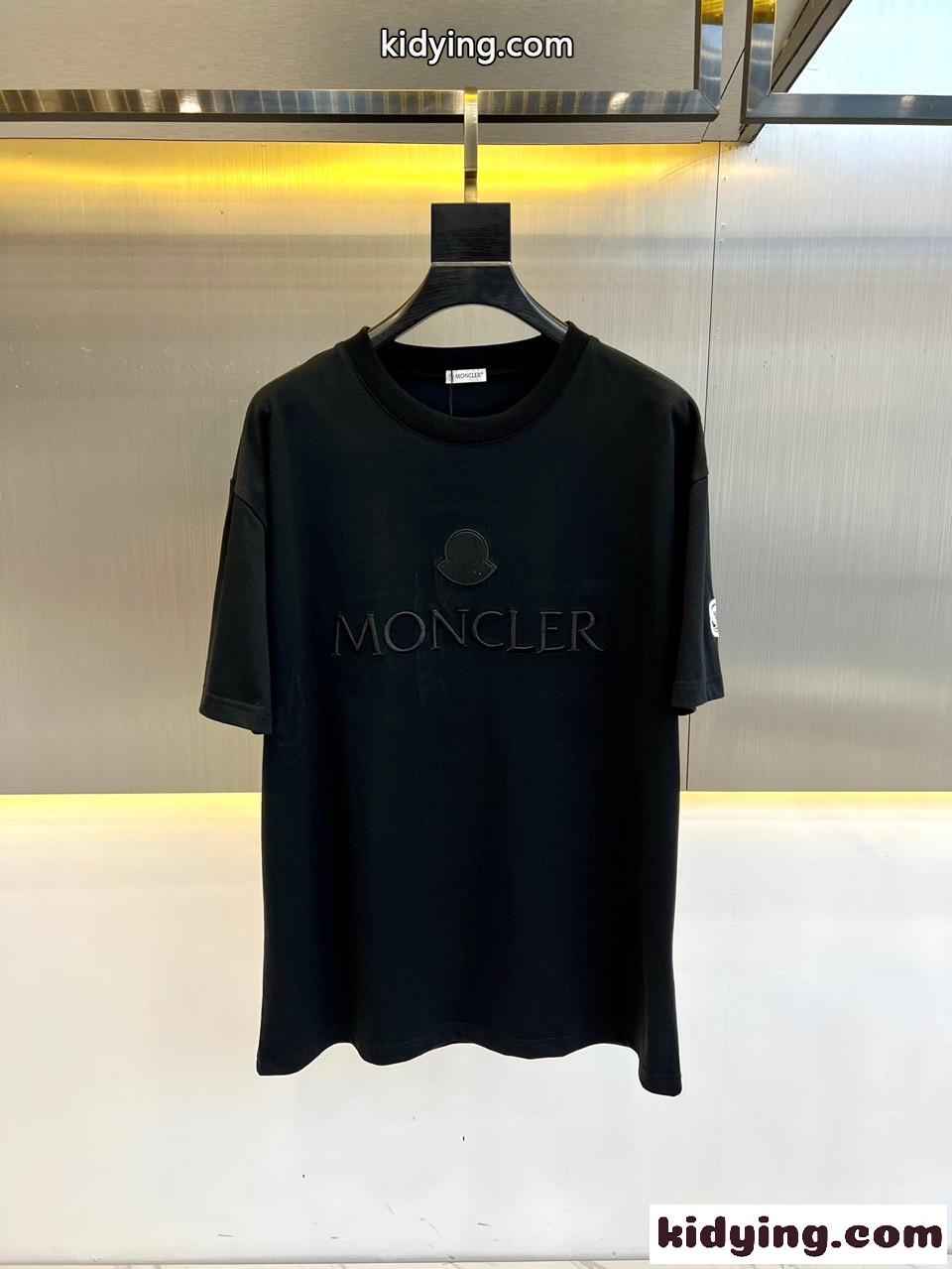 モンクレール Tシャツ コピー クラシック 合わせやすい 半袖Tシャツ ブラック-0