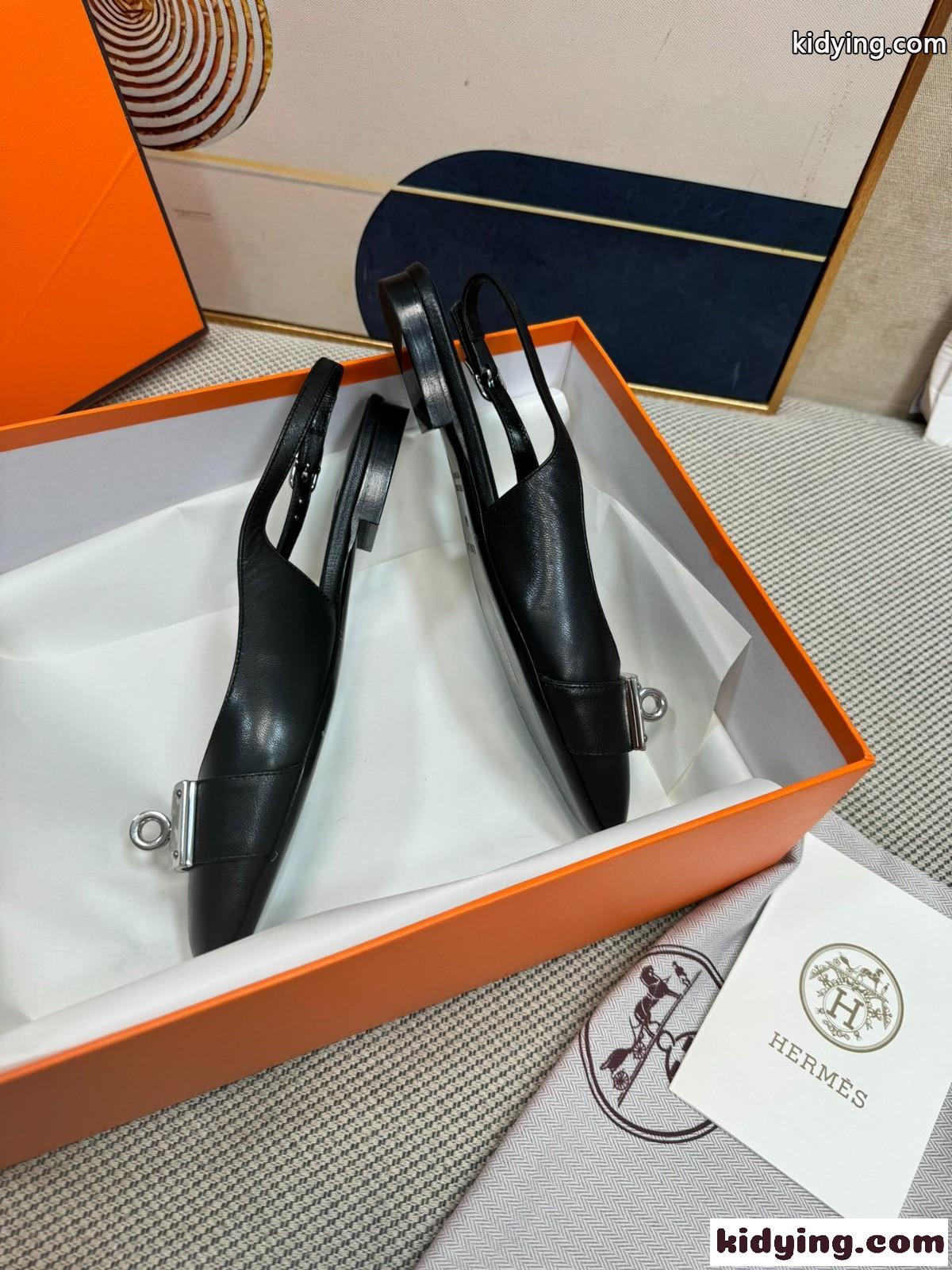 上品 フェンミン イノセント バレーシューズ エルメス サンダル コピー ブラック-0
