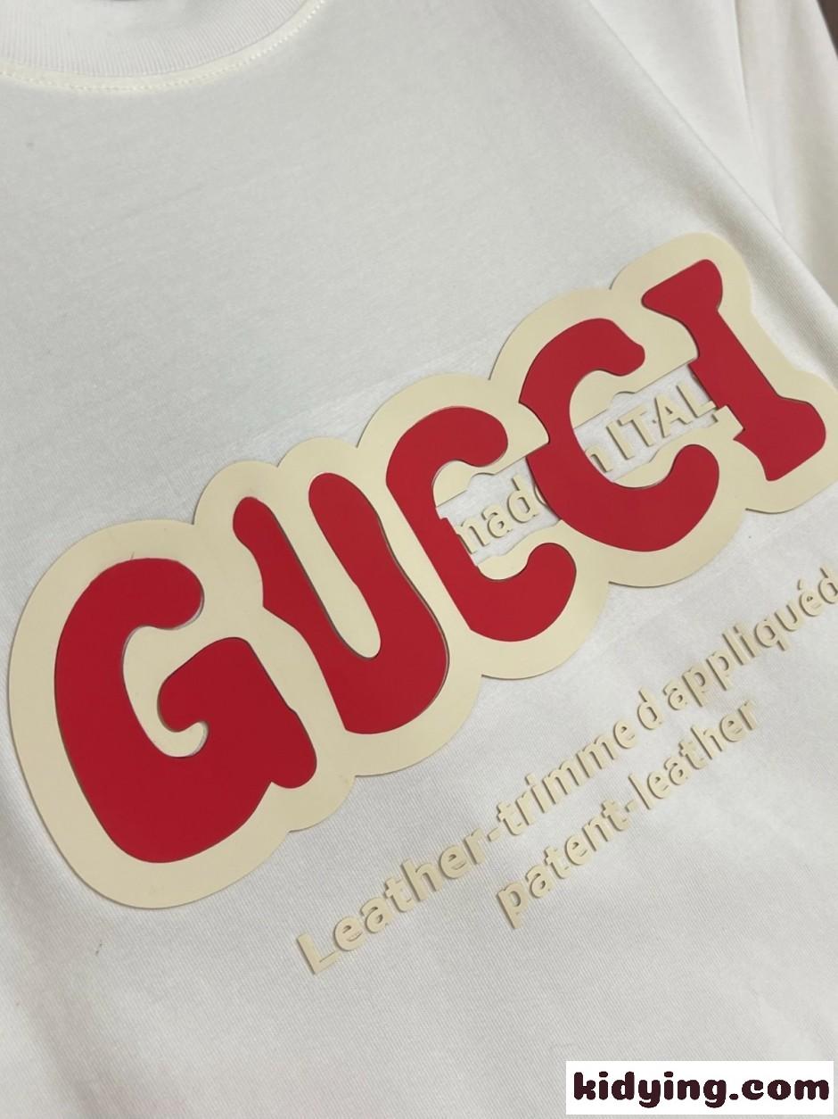 おしゃれ ロゴ入り クルーネック 半袖Tシャツ グッチ Tシャツ 偽物 ホワイト-1