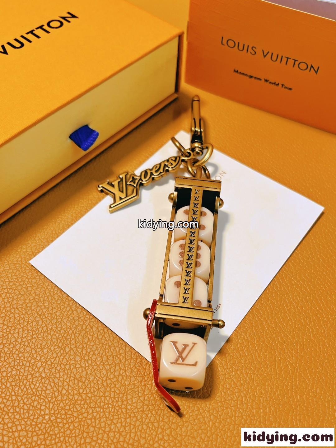 ルイヴィトン キーホルダー コピー バッグチャーム･LV ラバーズ ダイス-1