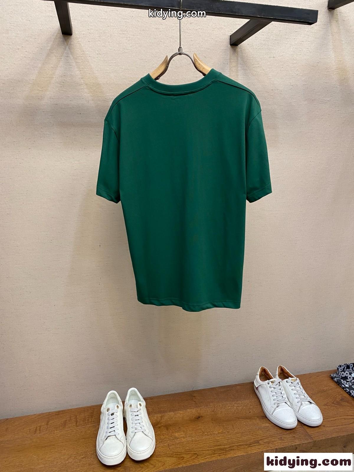 洗練された シンプル ロゴ刺繍 プラダ Tシャツ 偽物 クルーネック グリーン-1