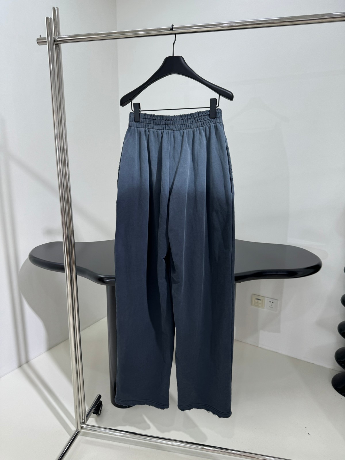 カジュアル オーバーサイズ バレンシアガ パンツ コピー スウェットパンツ ユニセックス-1