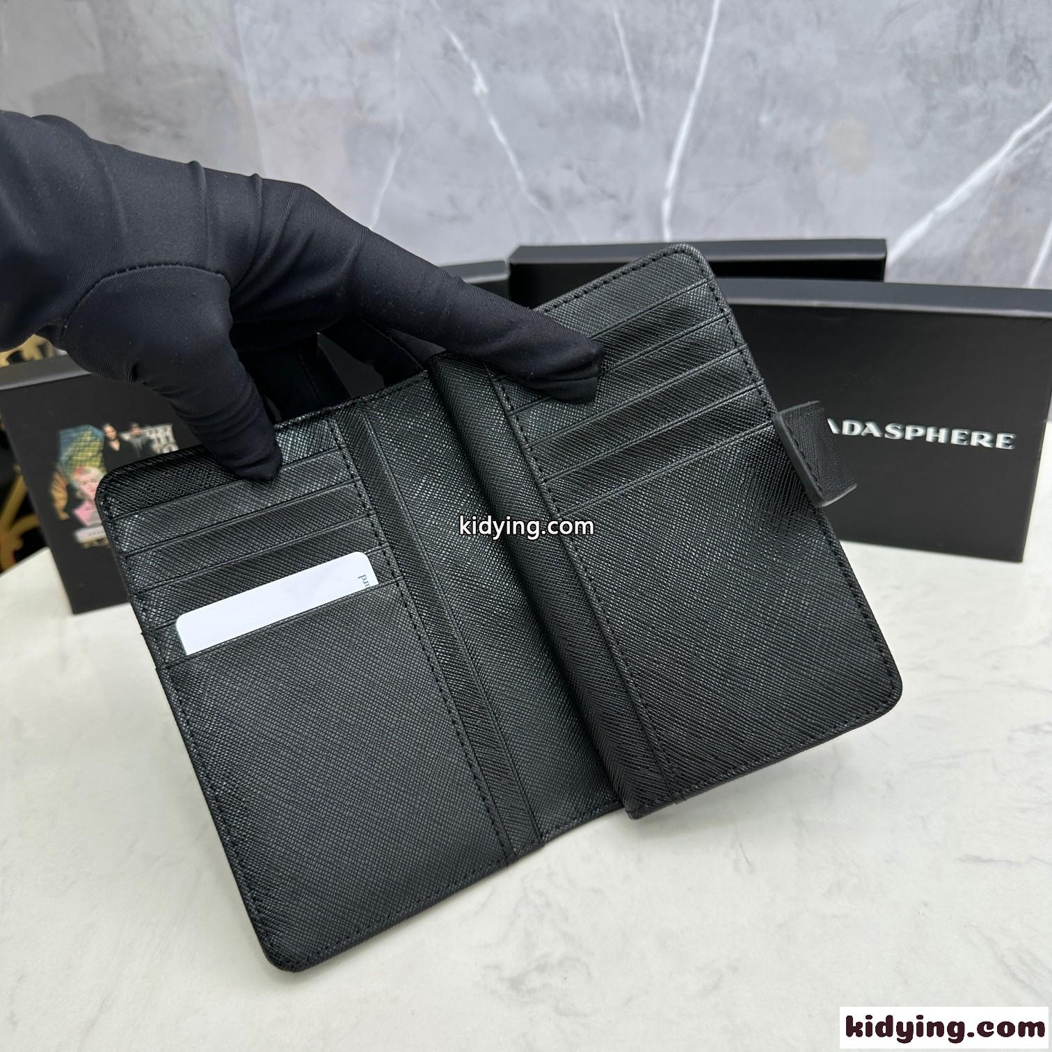 洗練された 定番 二つ折り財布 プラダ 財布 コピー ブラック-5