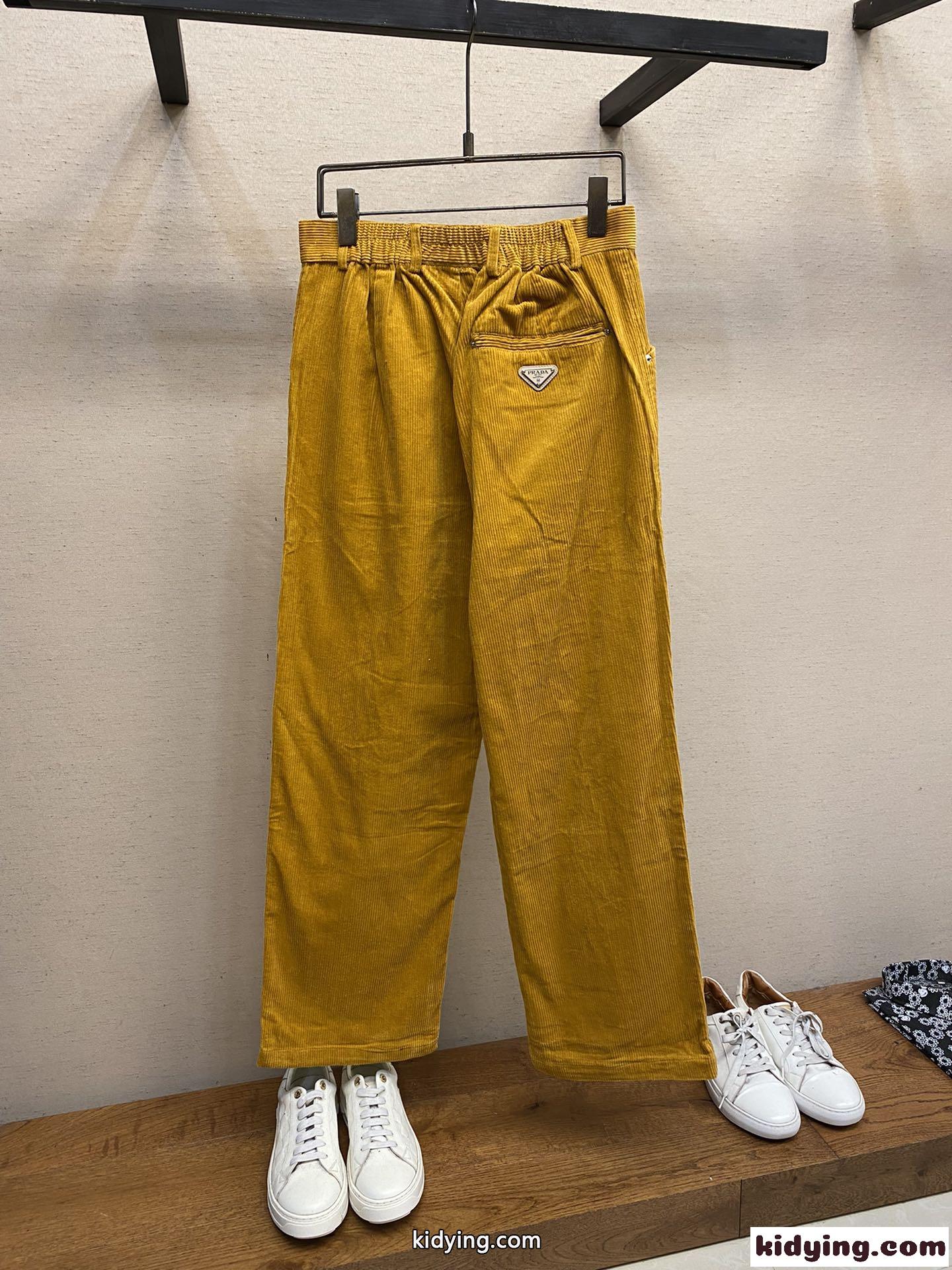 クラシック カジュアル コーデュロイ パンツ プラダ パンツ コピー イエロー-1