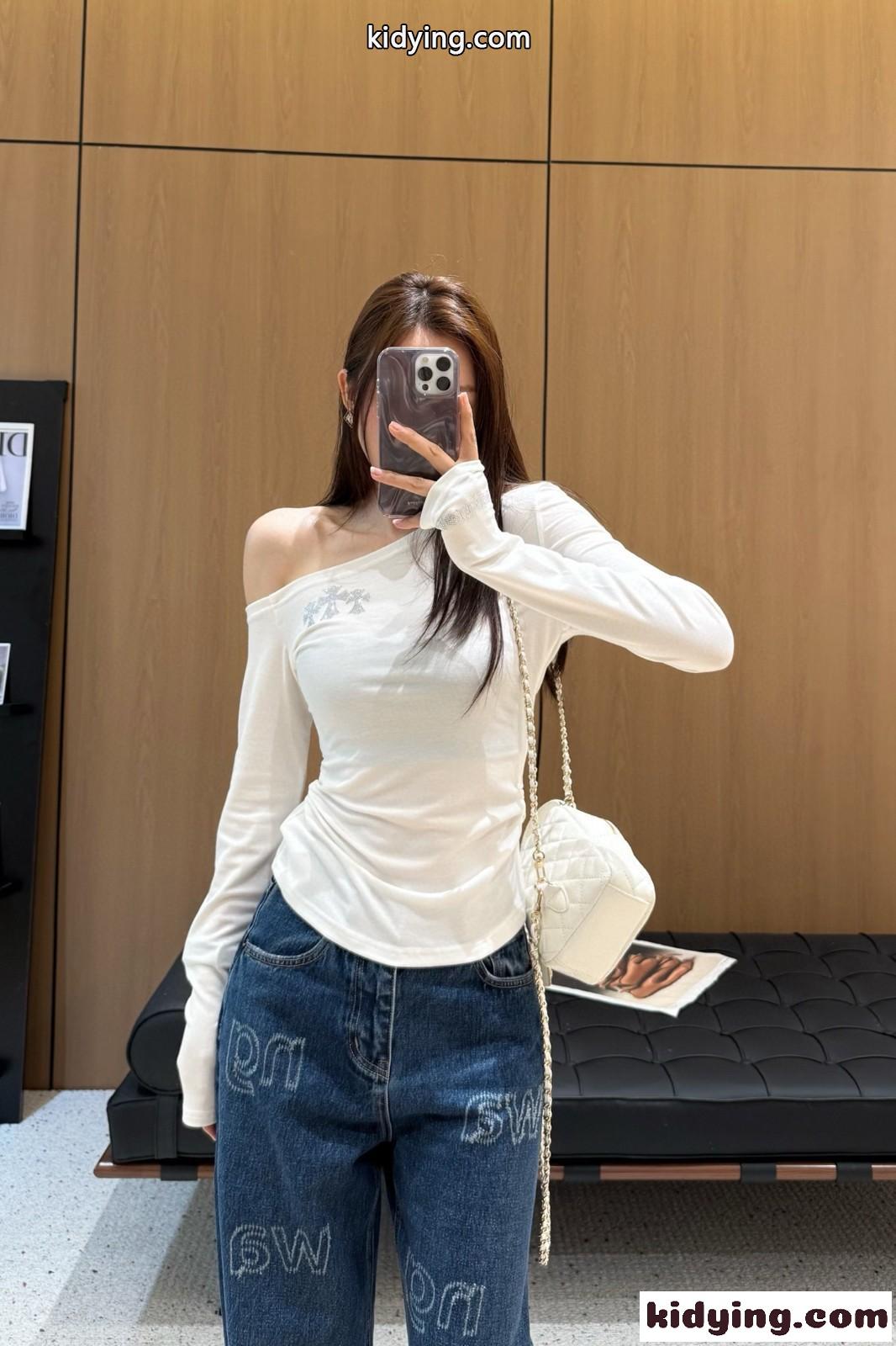 アシンメトリーショルダー トップス クロムハーツ Tシャツ 偽物 ホワイト-0