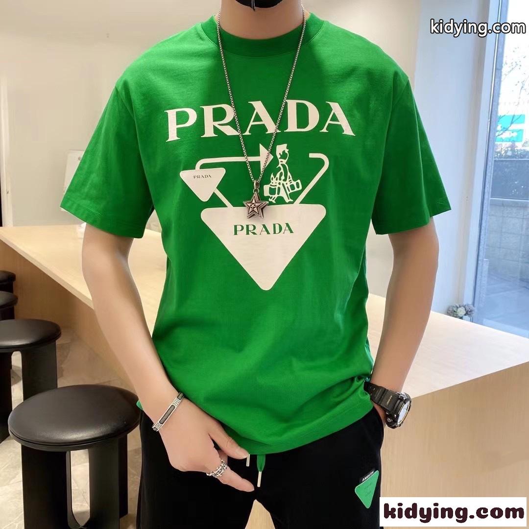 シンプル 2022春夏新作 プラダ 半袖tシャツ コピー  ラウンドネック プリント カジュアル メンズ コットン グリーン-1