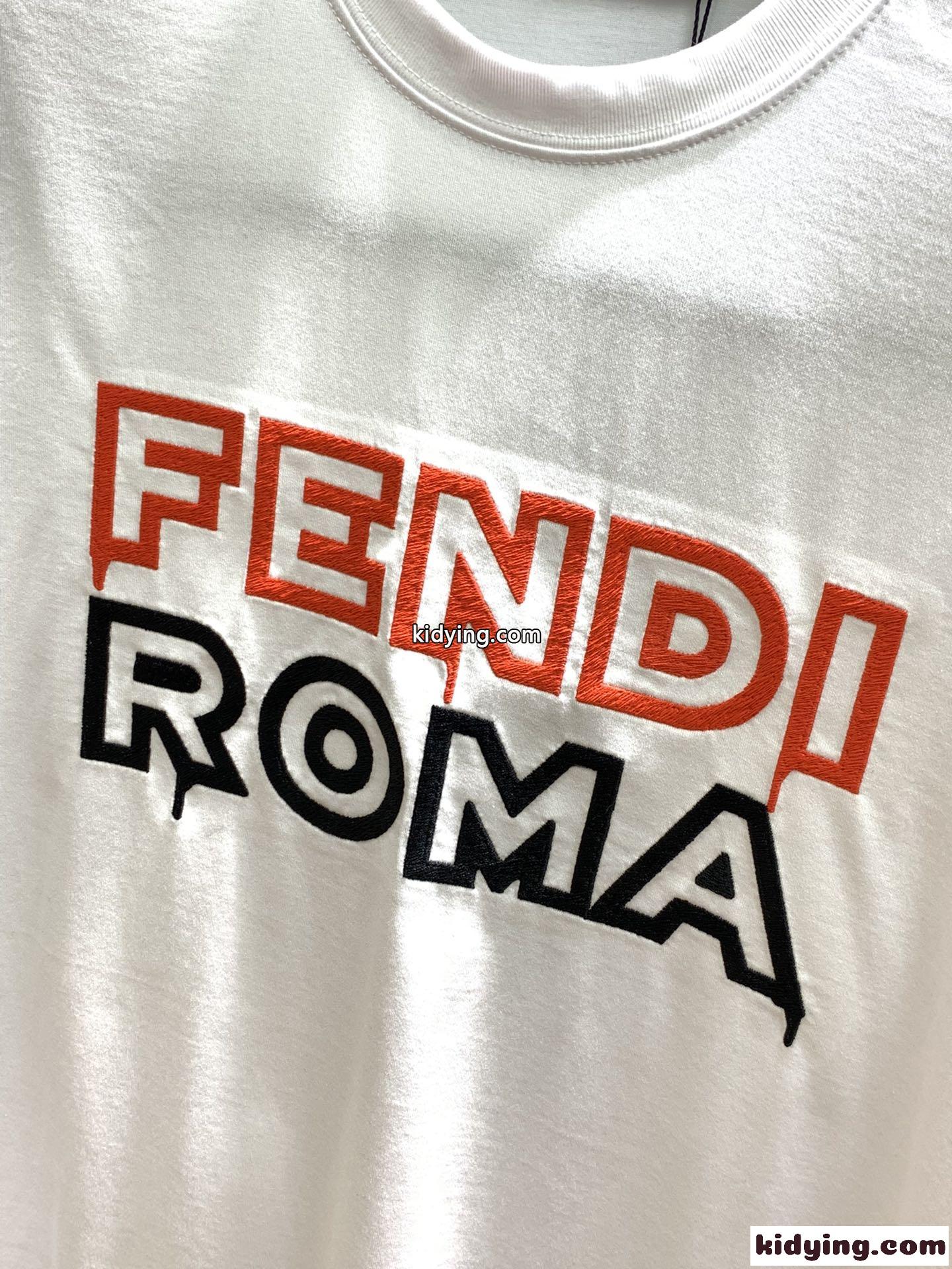 シンプル お洒落 クルーネック ロゴ入り フェンディ Tシャツ コピー コットン 半袖 トップス-2
