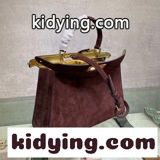 ​Iconic Peekaboo ISeeU中号手袋 コウジ革の材質 フェンディ バッグ 流行り コピー 両側に古典的なツイストロックが飾られている-2