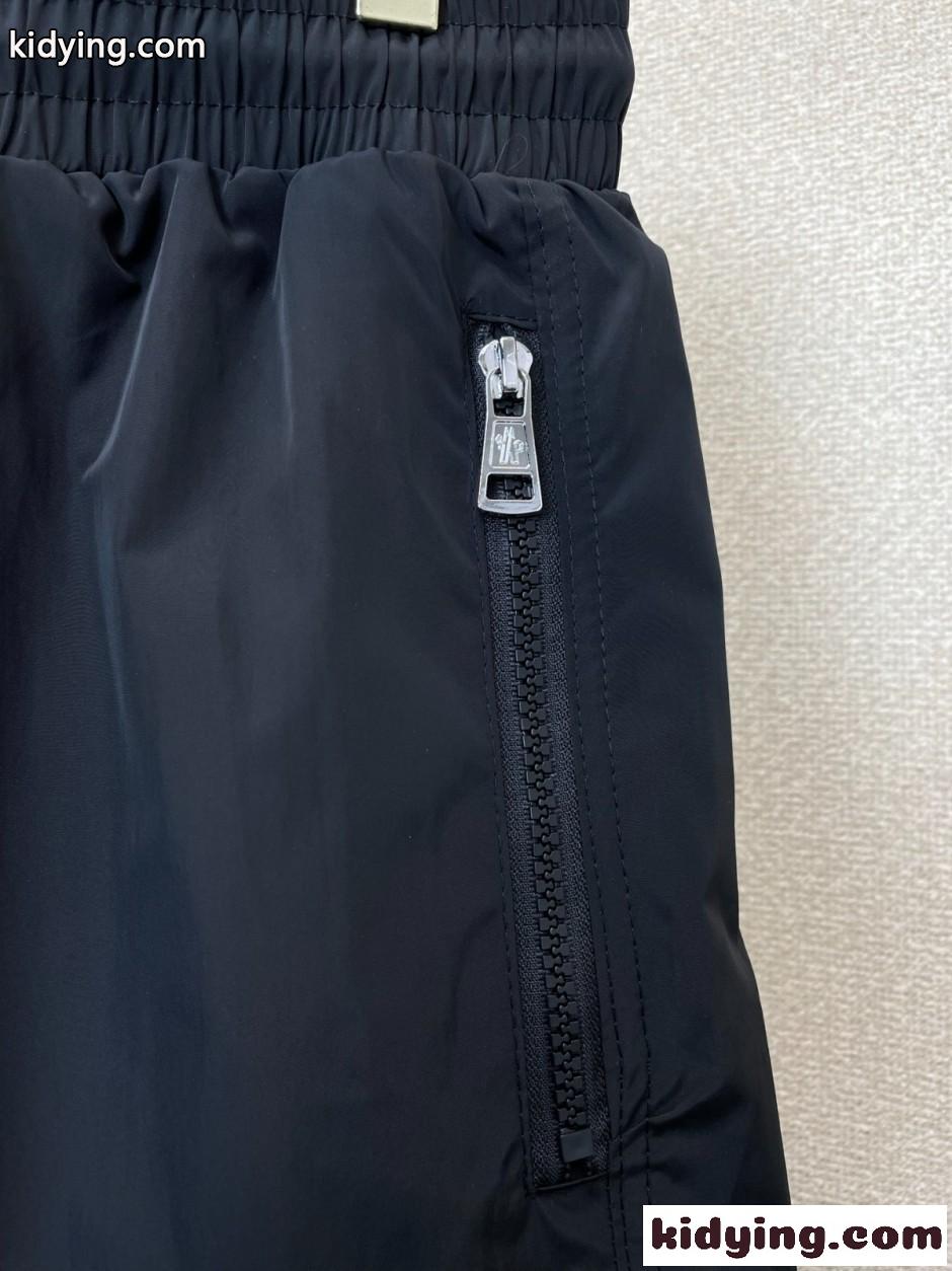 シンプル 合わせやすい ショートパンツ モンクレール パンツ 偽物 カジュアル-0