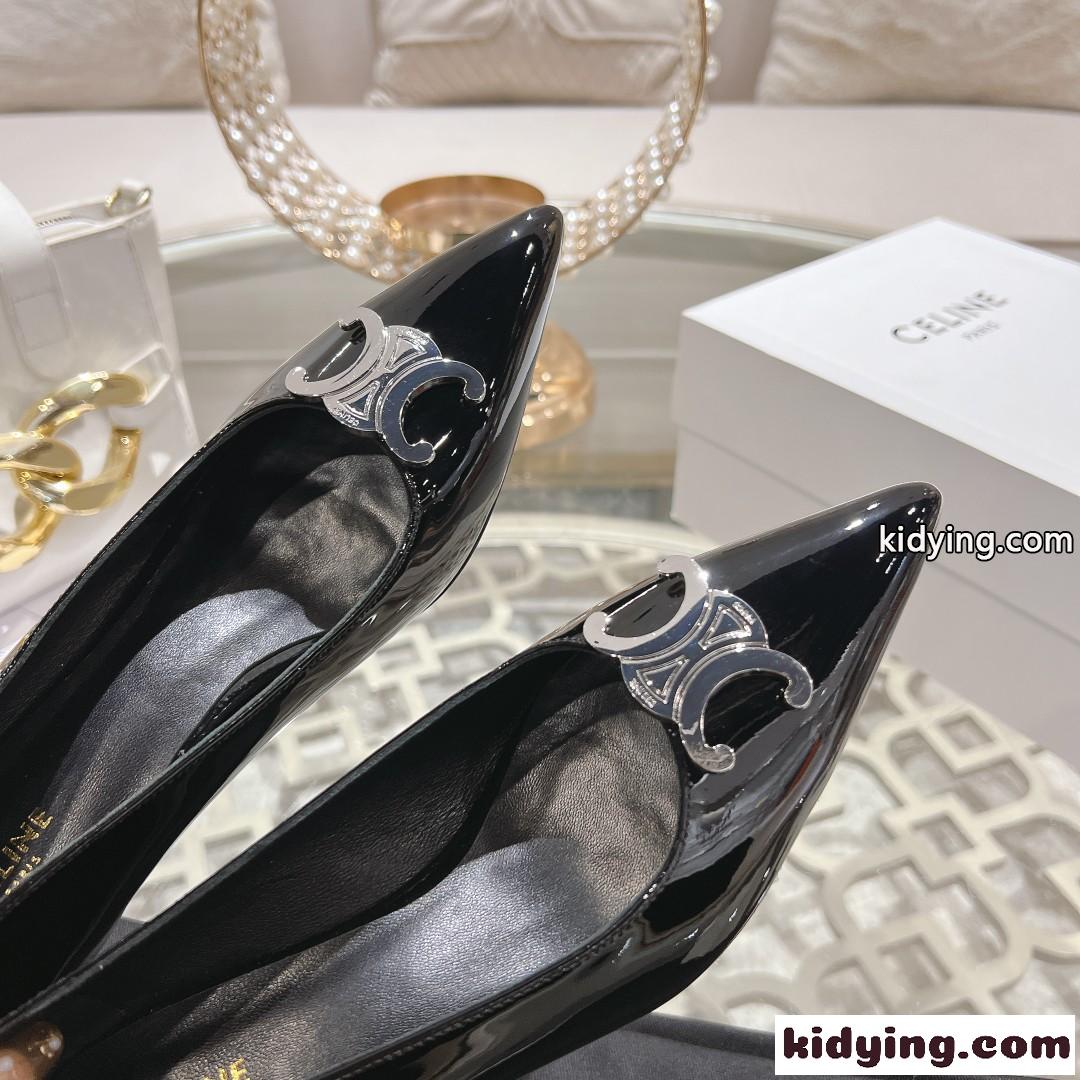 洗練された トリオンフ ポインテッドトゥ セリーヌ パンプス コピー ブラック-4