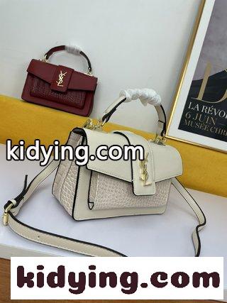 Saint Laurent Paris YSLサンローランの定番は輸入の掌紋牛皮 ワニ紋で作られており サンローラン バッグ 人気 コピー-1