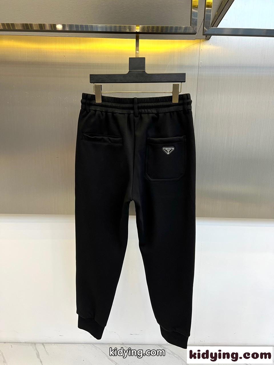カジュアル ロゴ入り プラダ パンツ 偽物 コットン ジョガーパンツ ネイビー-1