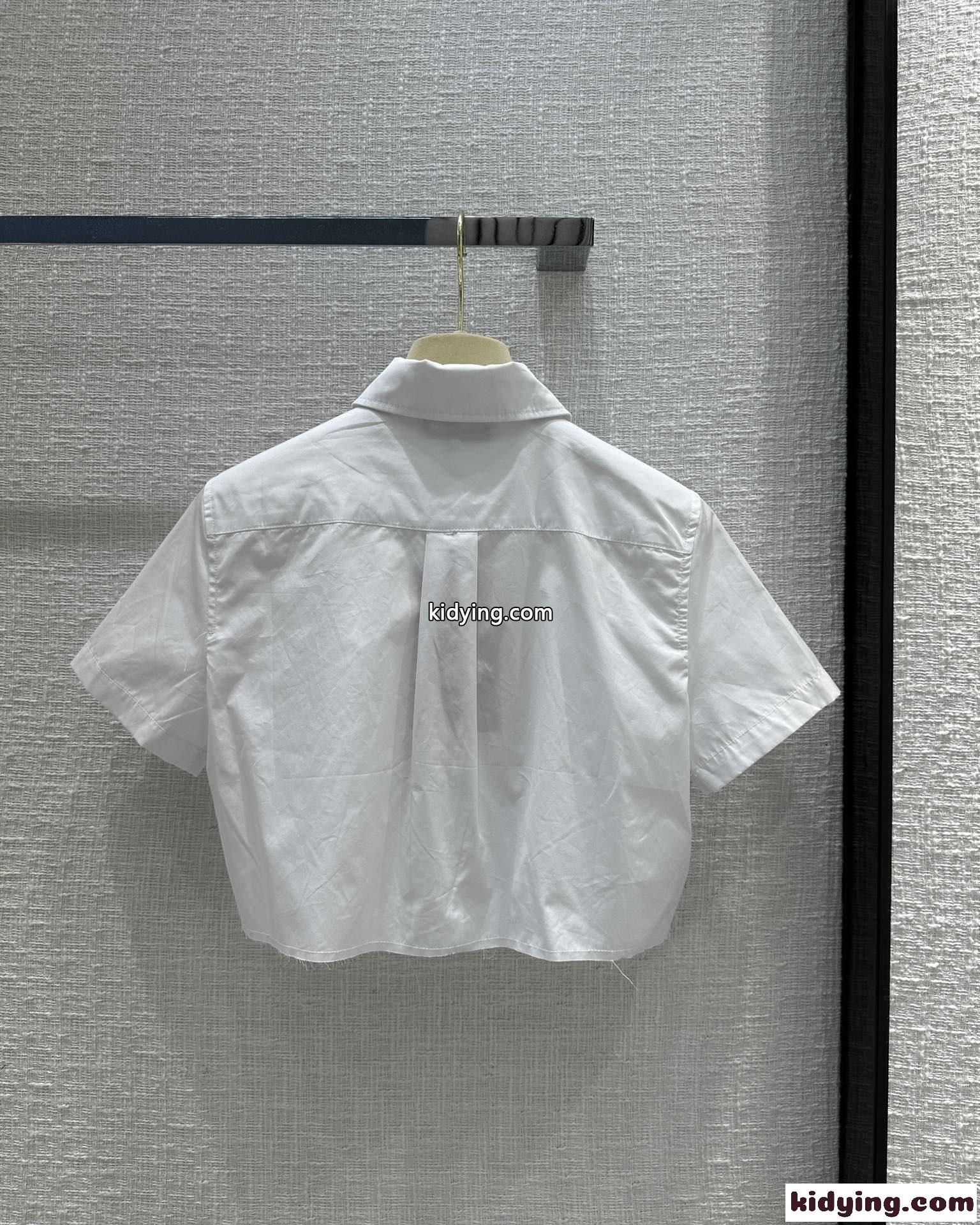 洗練された おしゃれ クロップド シャツ ミュウミュウ シャツ コピー 半袖-4