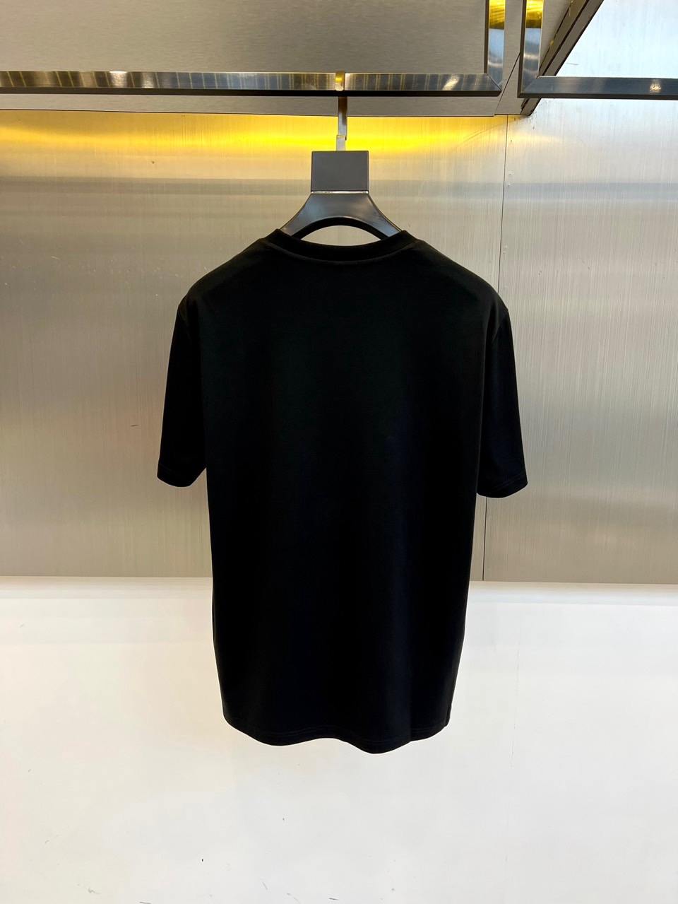 シンプル 合わせやすい クルーネック 半袖Tシャツ エルメス Tシャツ 偽物 ブラック-3