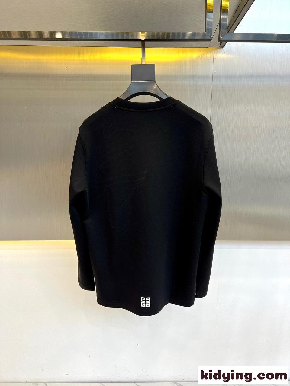定番 合わせやすい クルーネック 長袖Tシャツ ジバンシィ Tシャツ コピー ブラック-4