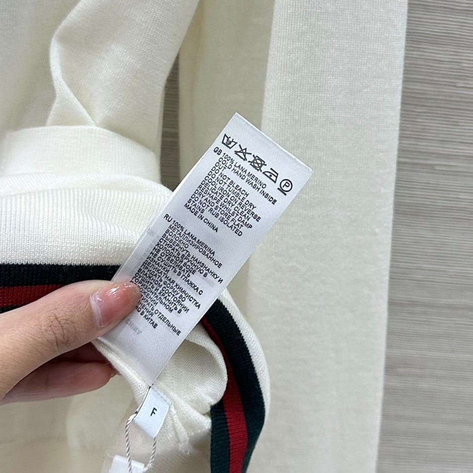 洗練された エレガント Vネックカーディガン グッチ ニット スーパーコピー-3