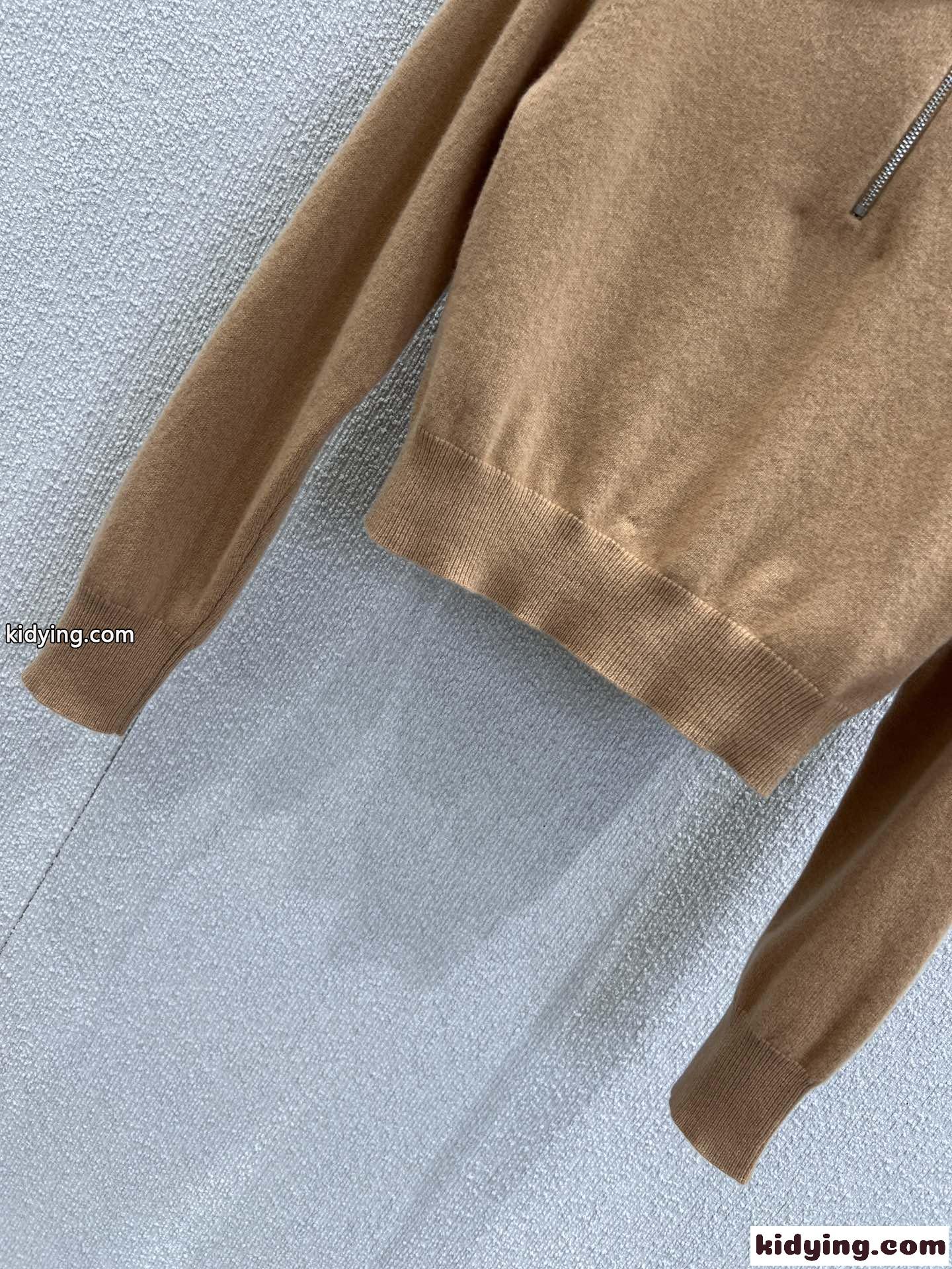 おしゃれ ハーフジップ カシミヤ ポロセーター プラダ セーター 偽物 トップス-3