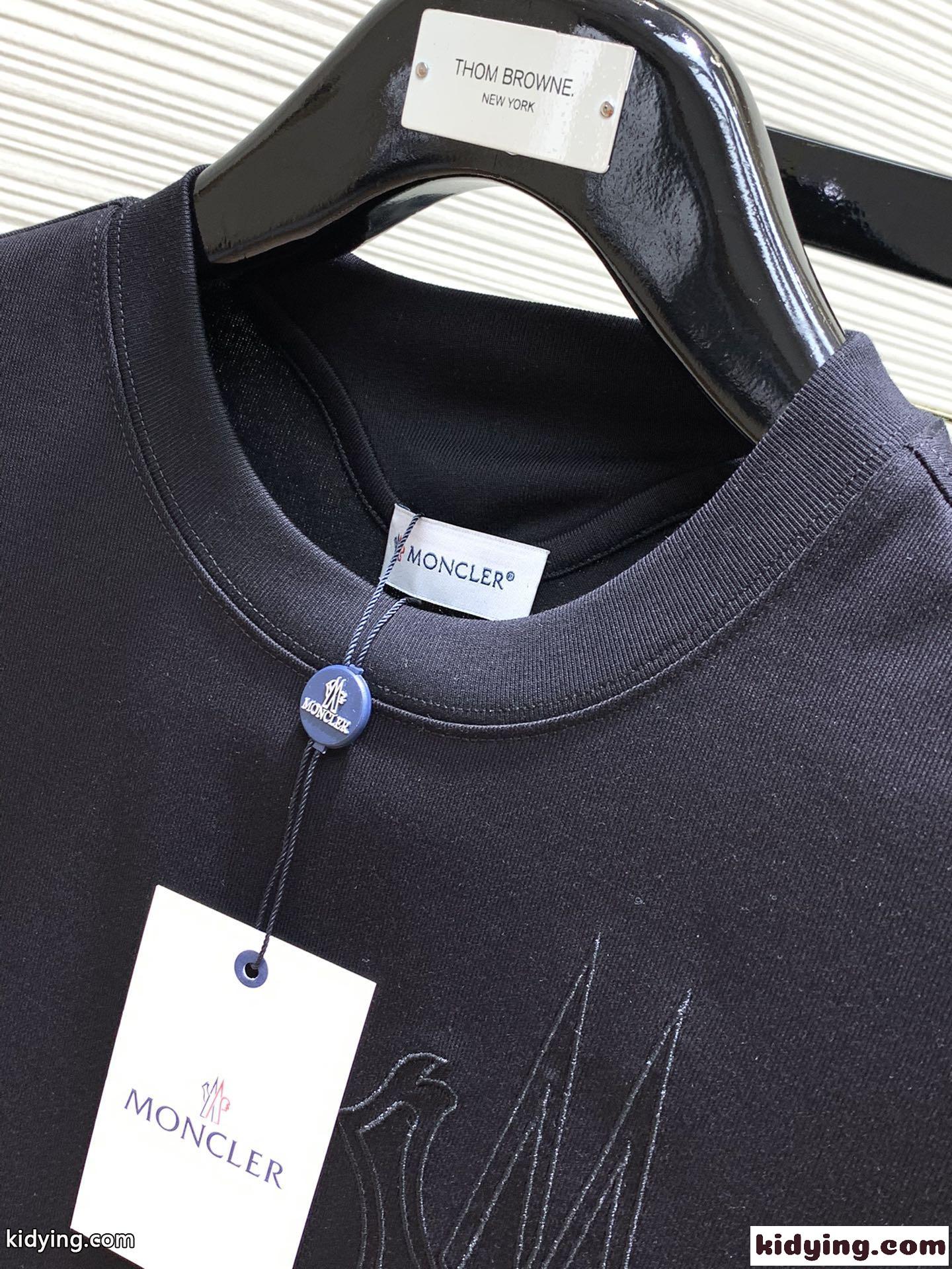 おしゃれ ロゴ 刺繍入り クルーネック モンクレール Tシャツ コピー 半袖 トップス-2