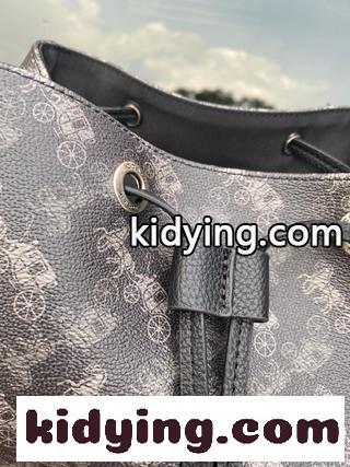 高級品 2021最新のCoach Trackコーチ ランドセルは工場生地 超高精細金物ロゴ 専用里内に輸入されています コーチバッグメンズ コピー-3
