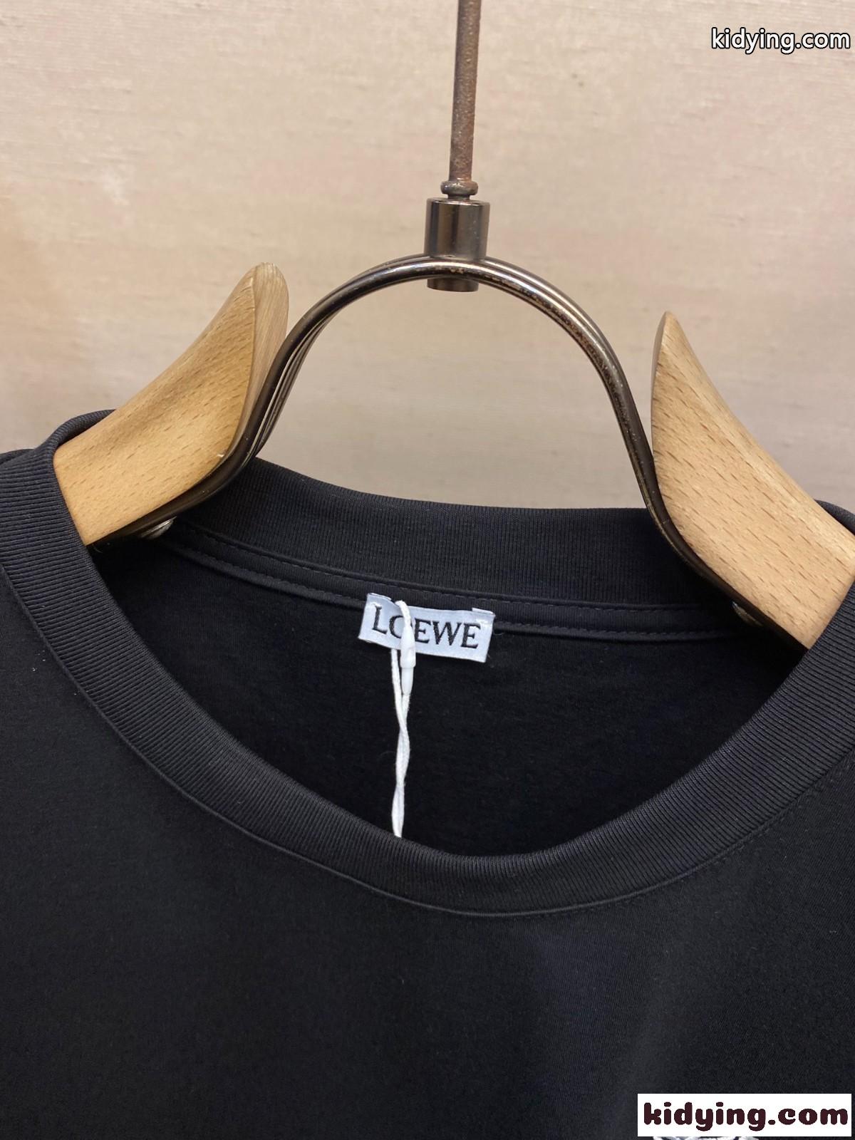 ロエベ Tシャツ コピー シンプル アナグラム コットンブレンドTシャツ 半袖トップス ブラック-0