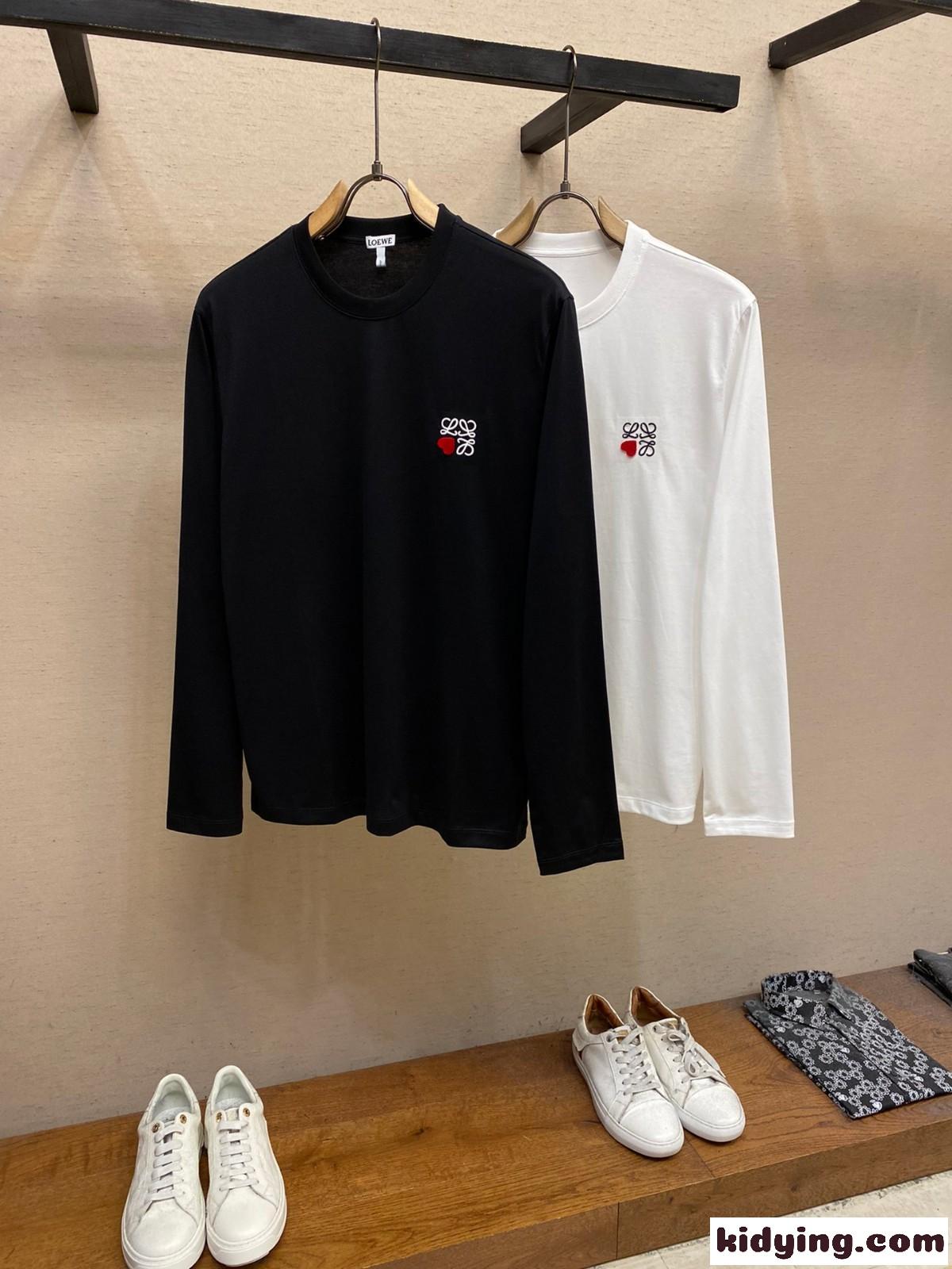 シンプル おしゃれ アナグラム ハート ロエベ Tシャツ コピー クルーネック 長袖Tシャツ-0