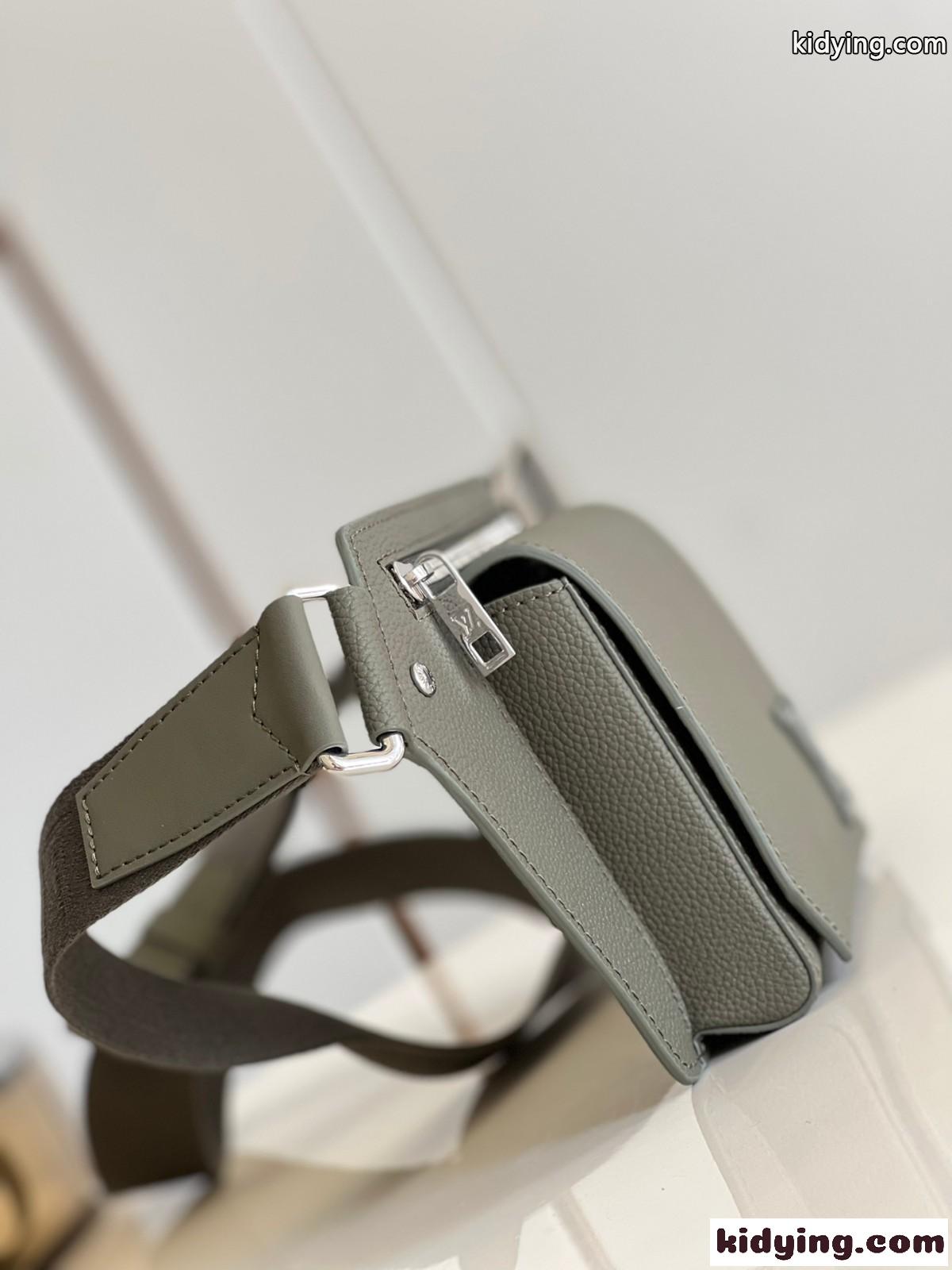 ルイ・ヴィトン テイクオフ・スリング ショルダーバッグ スーパーコピー M57081-0