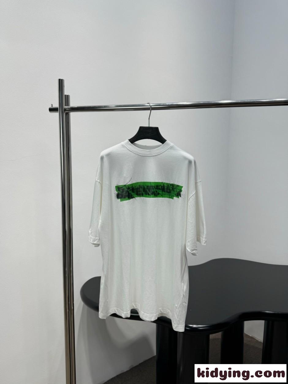 バレンシアガ Tシャツ 偽物 人気 洗練された ロゴ入り 半袖Tシャツ ユニセックス ホワイト-0