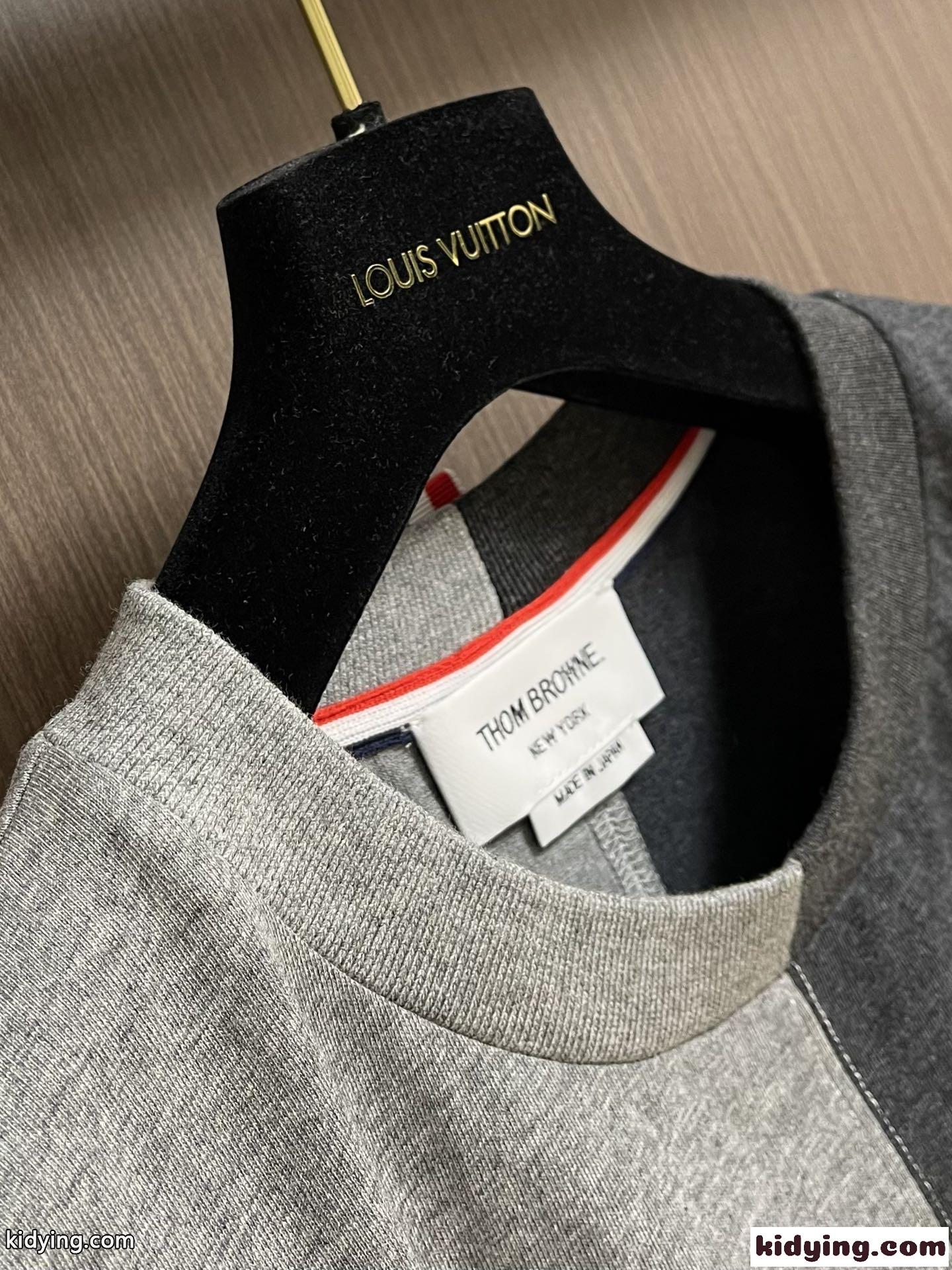 配色 切り替え クルーネック 半袖Tシャツ トムブラウン Tシャツ スーパーコピー-0